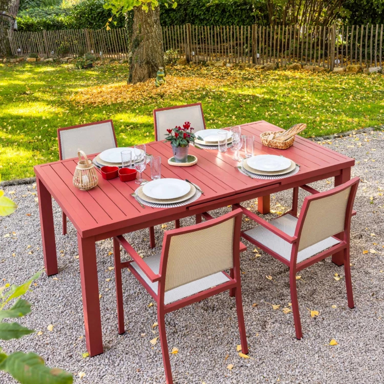 fauteuil jardin rouge