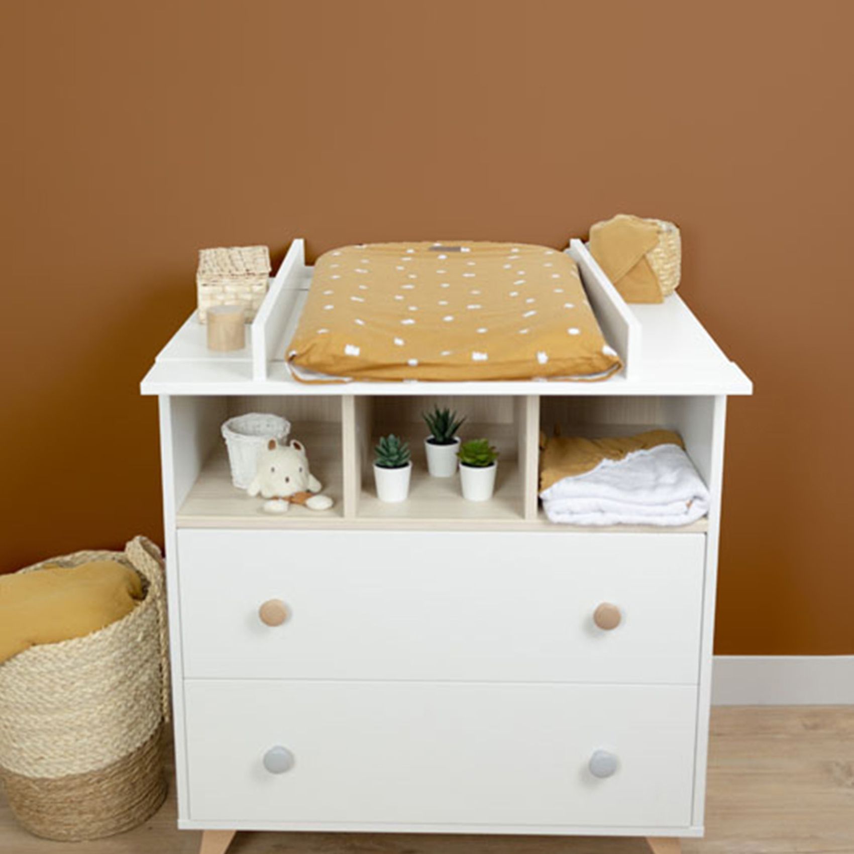 Matelas à langer avec housse motif enfantin — vue 3