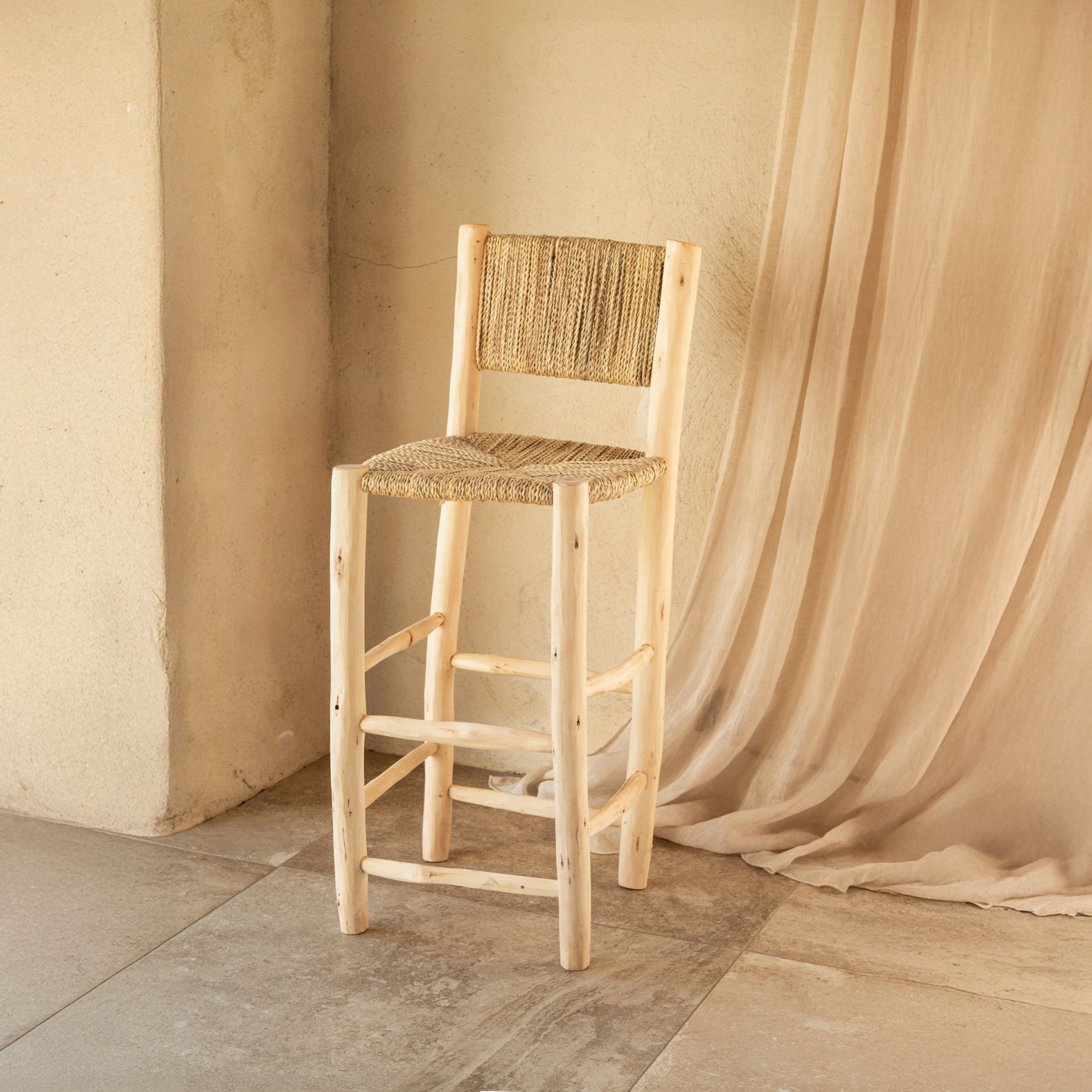 Tabouret de bar bois dossier aligné — vue 4