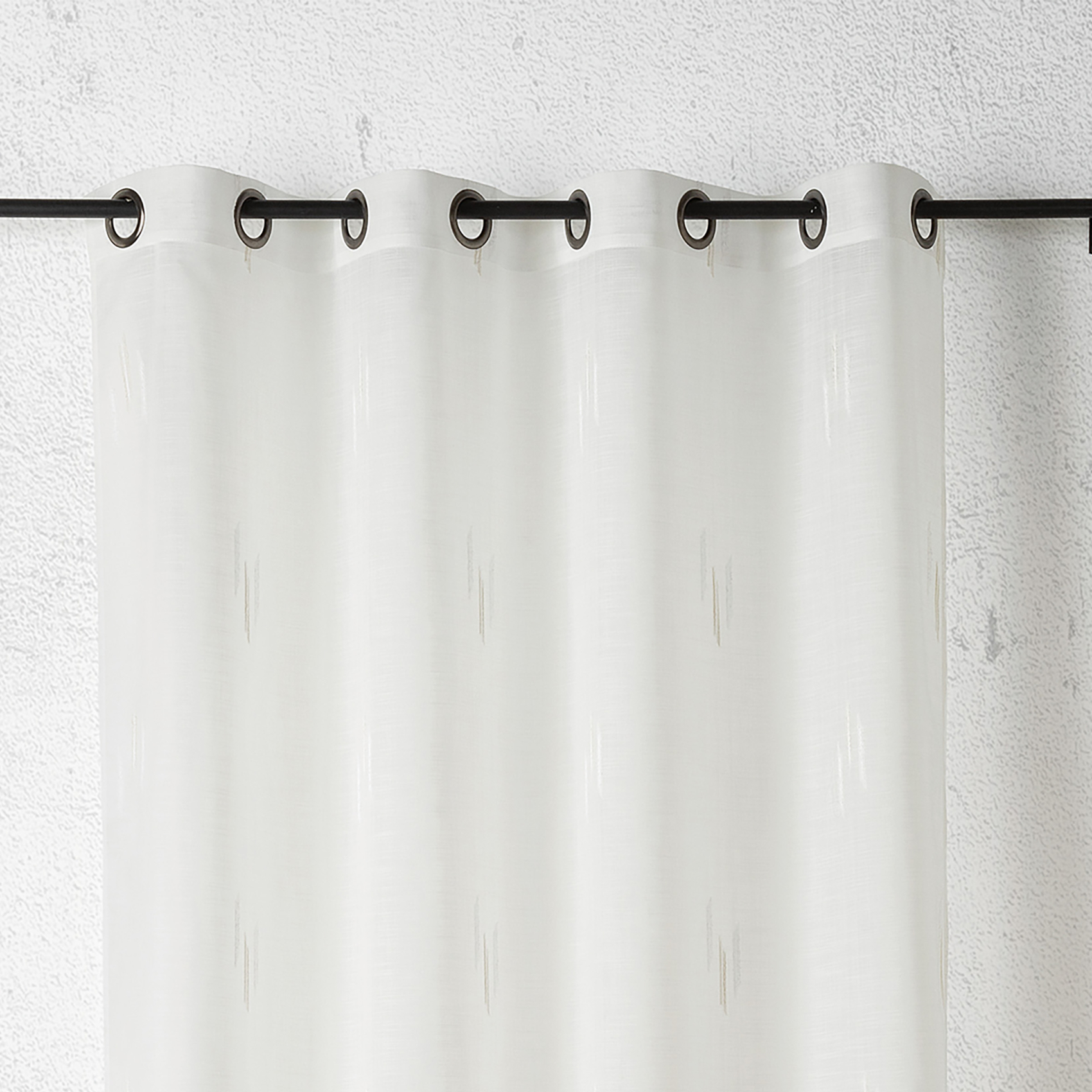 Voilage texturé motif fil coupé esprit ikat — vue 4