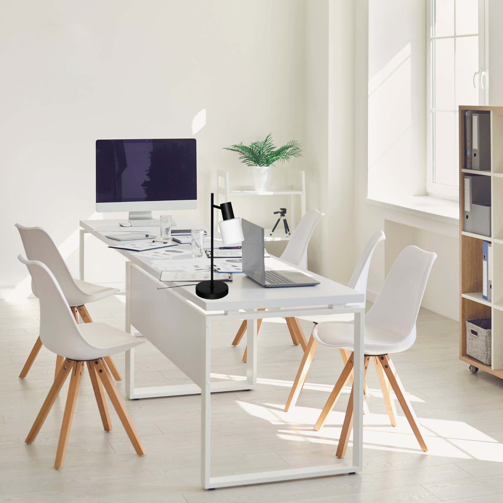 Lampe droite — vue 4