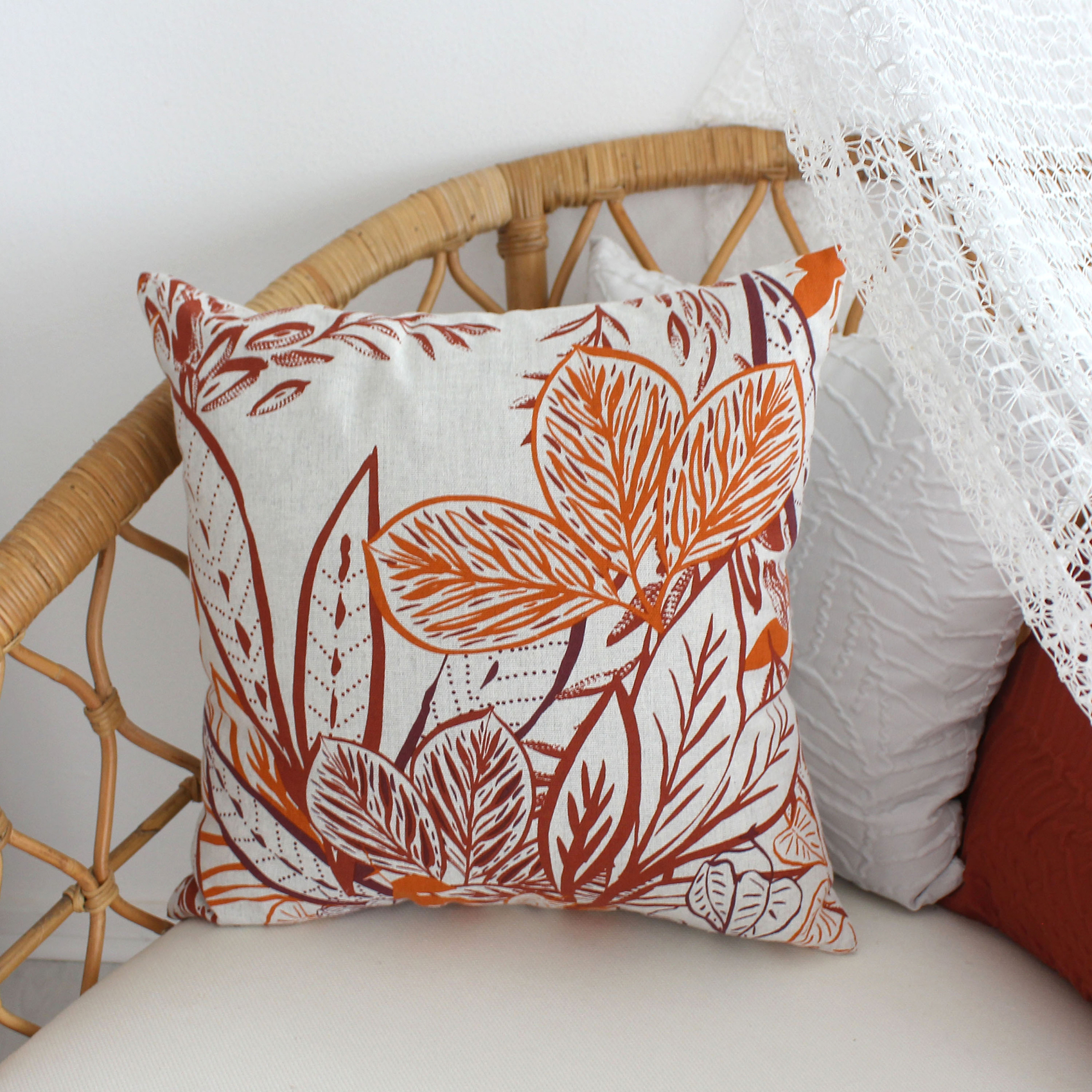 Coussin carré coloré motif exotique — vue 5