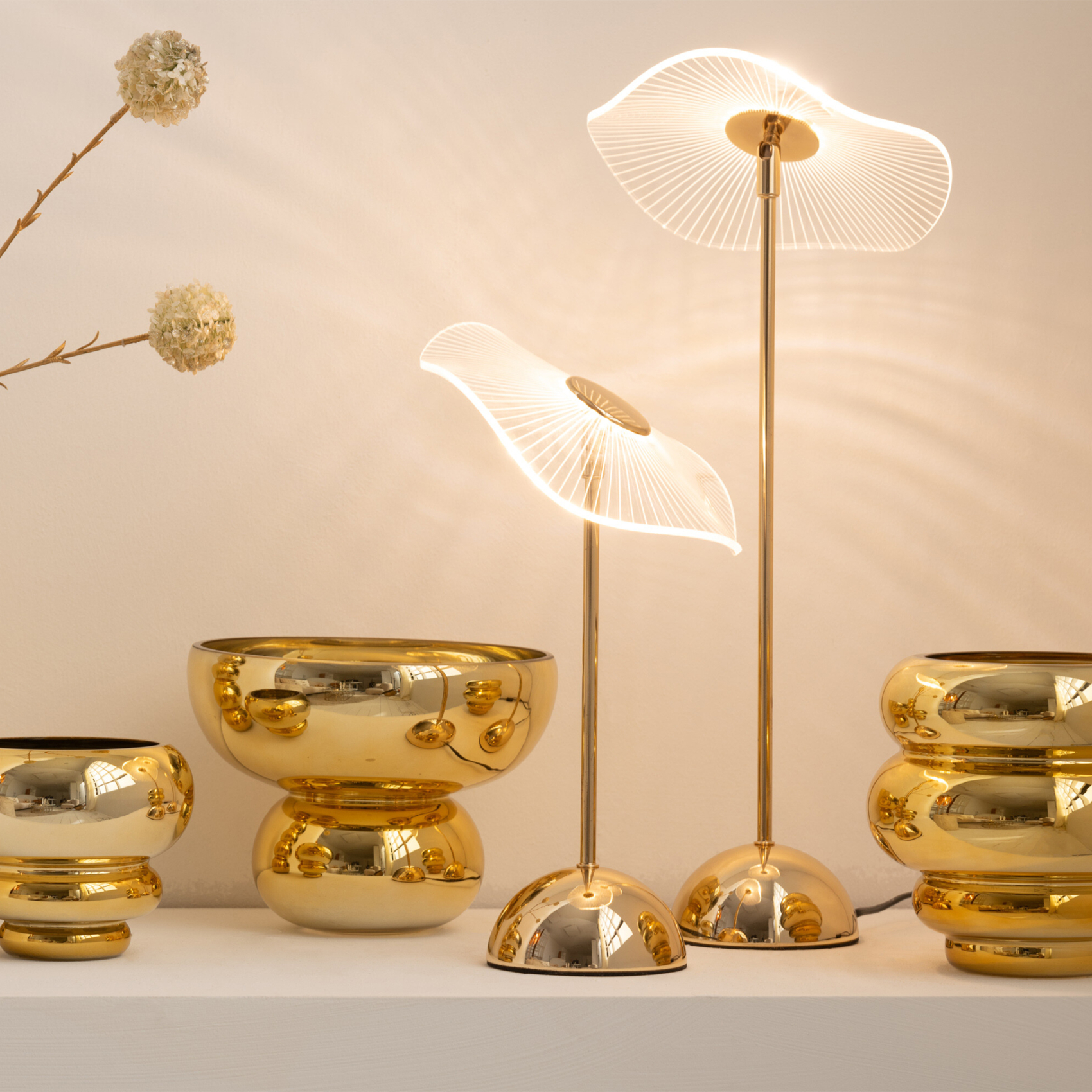 Lampe de table LED en métal effet fleur — vue 6
