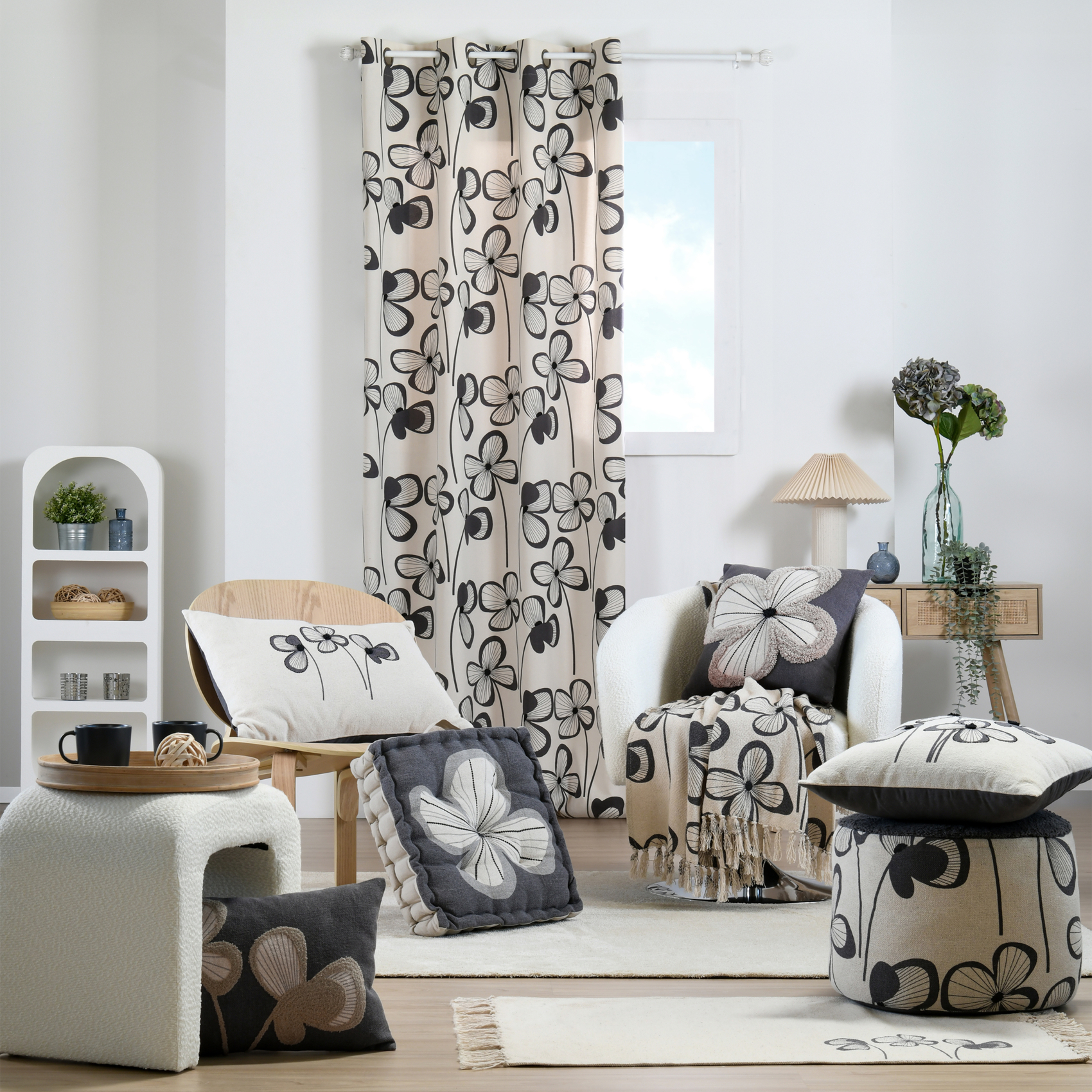 Rideau floral graphique moderne