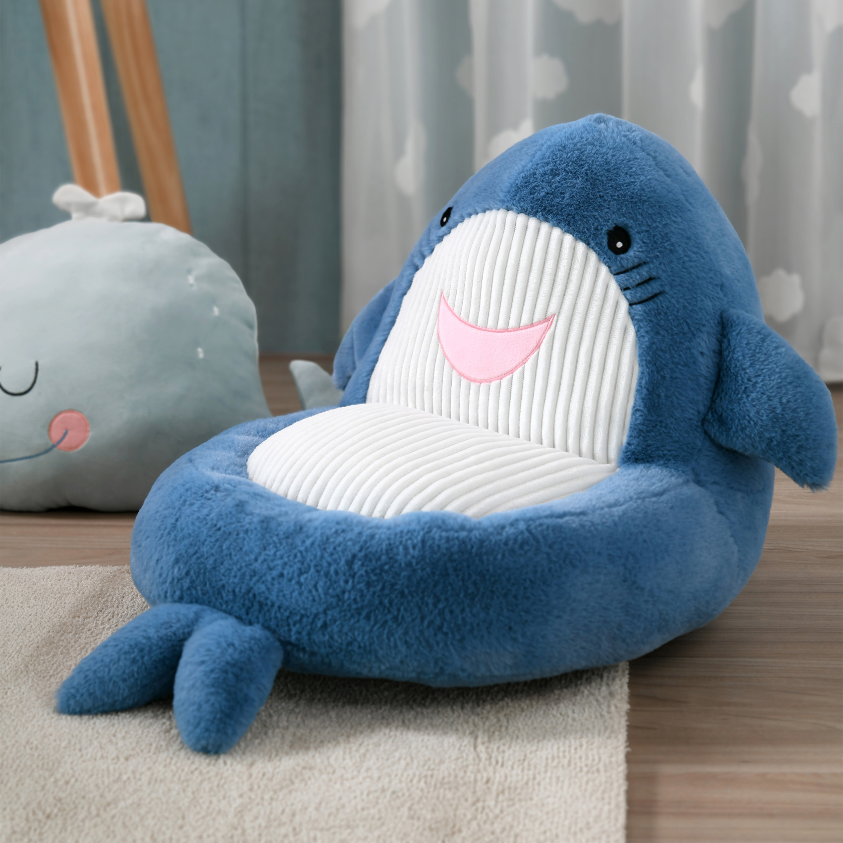 Pouf enfant en forme de requin — vue 5