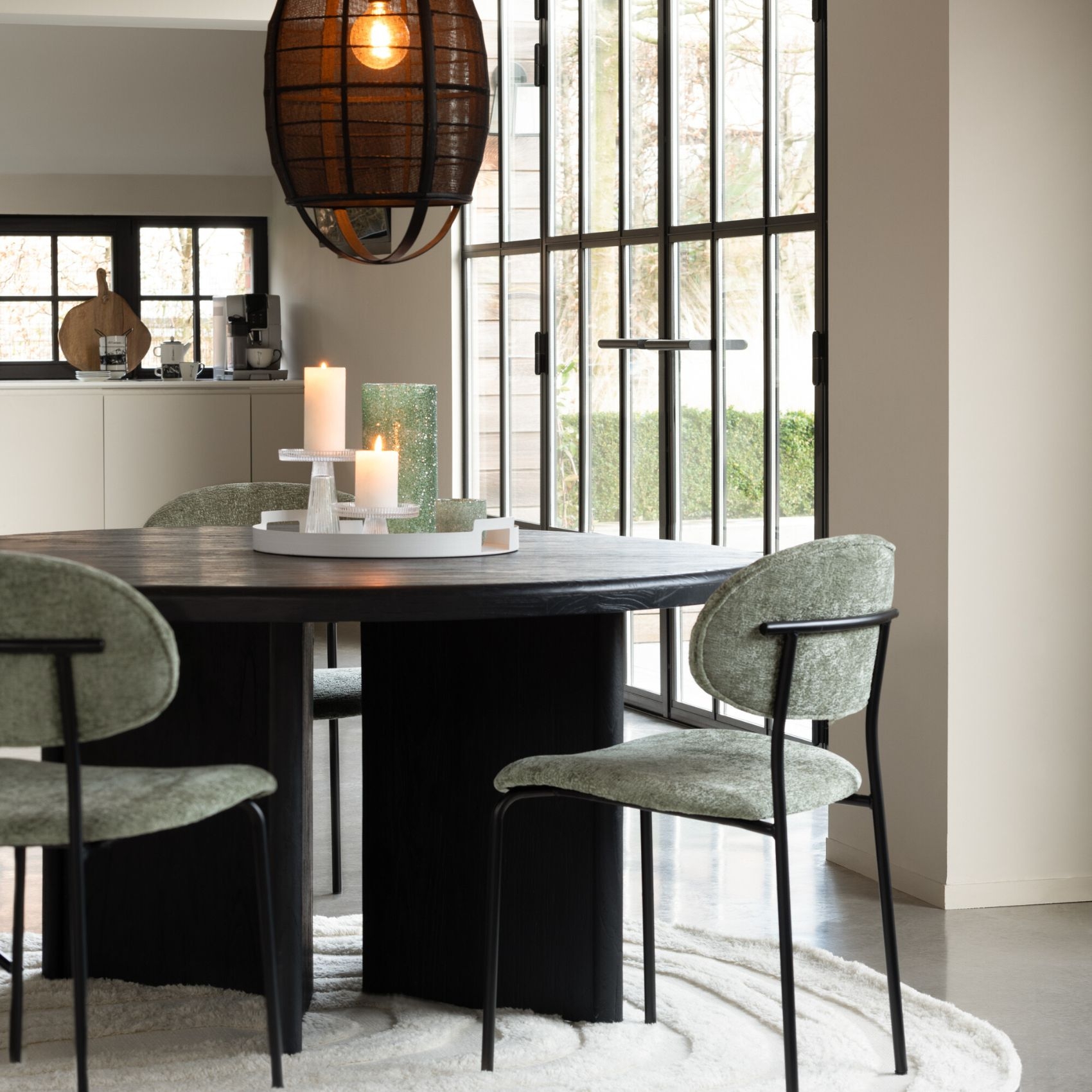 Table à manger ronde en teck — vue 3