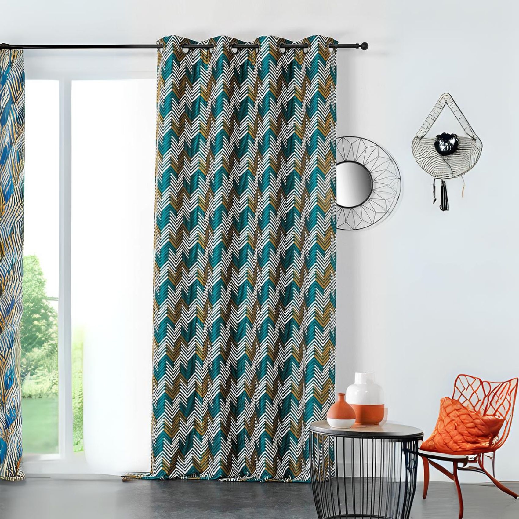 Rideau tamisant aux impressions ethniques