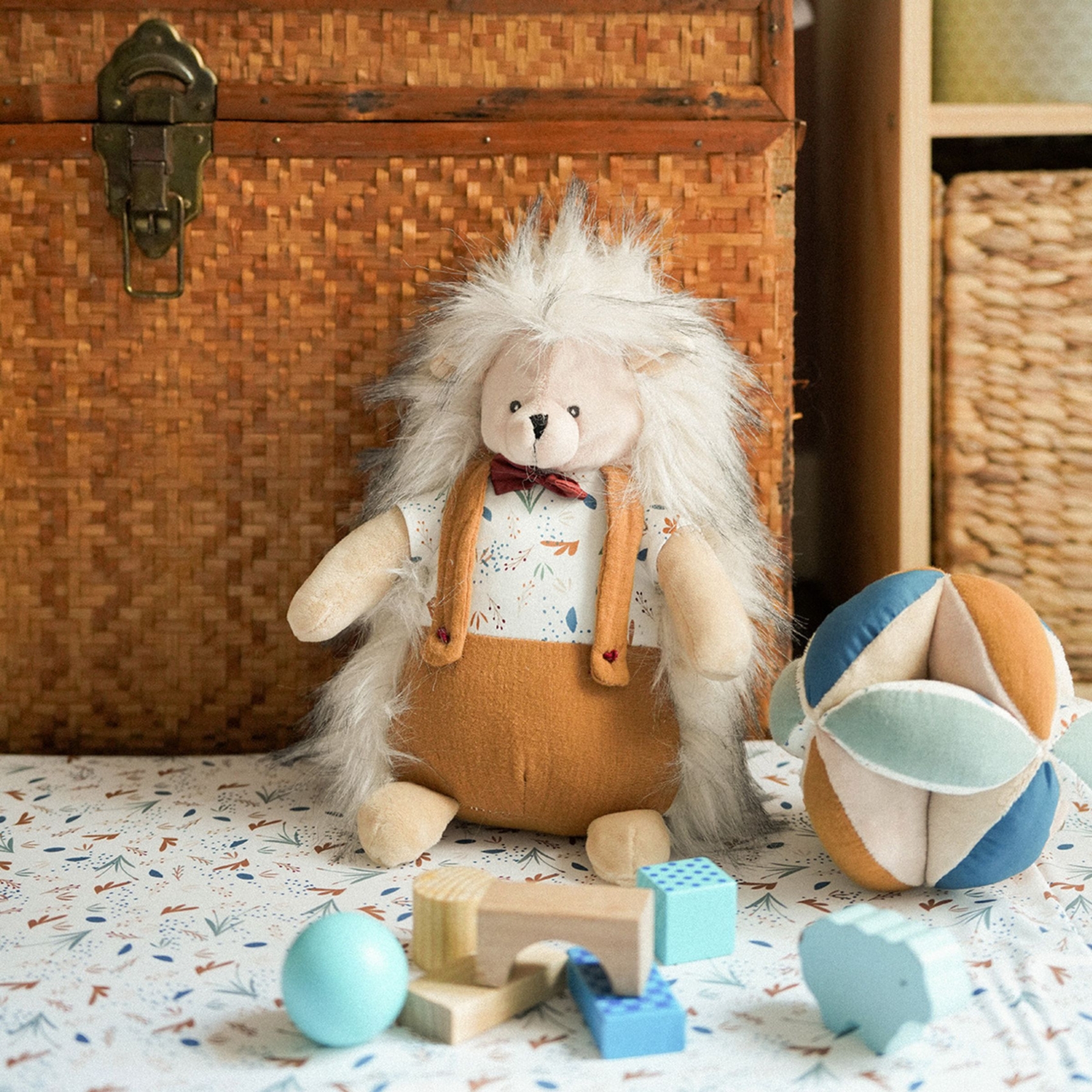 Peluche Lucien le hérisson — vue 4