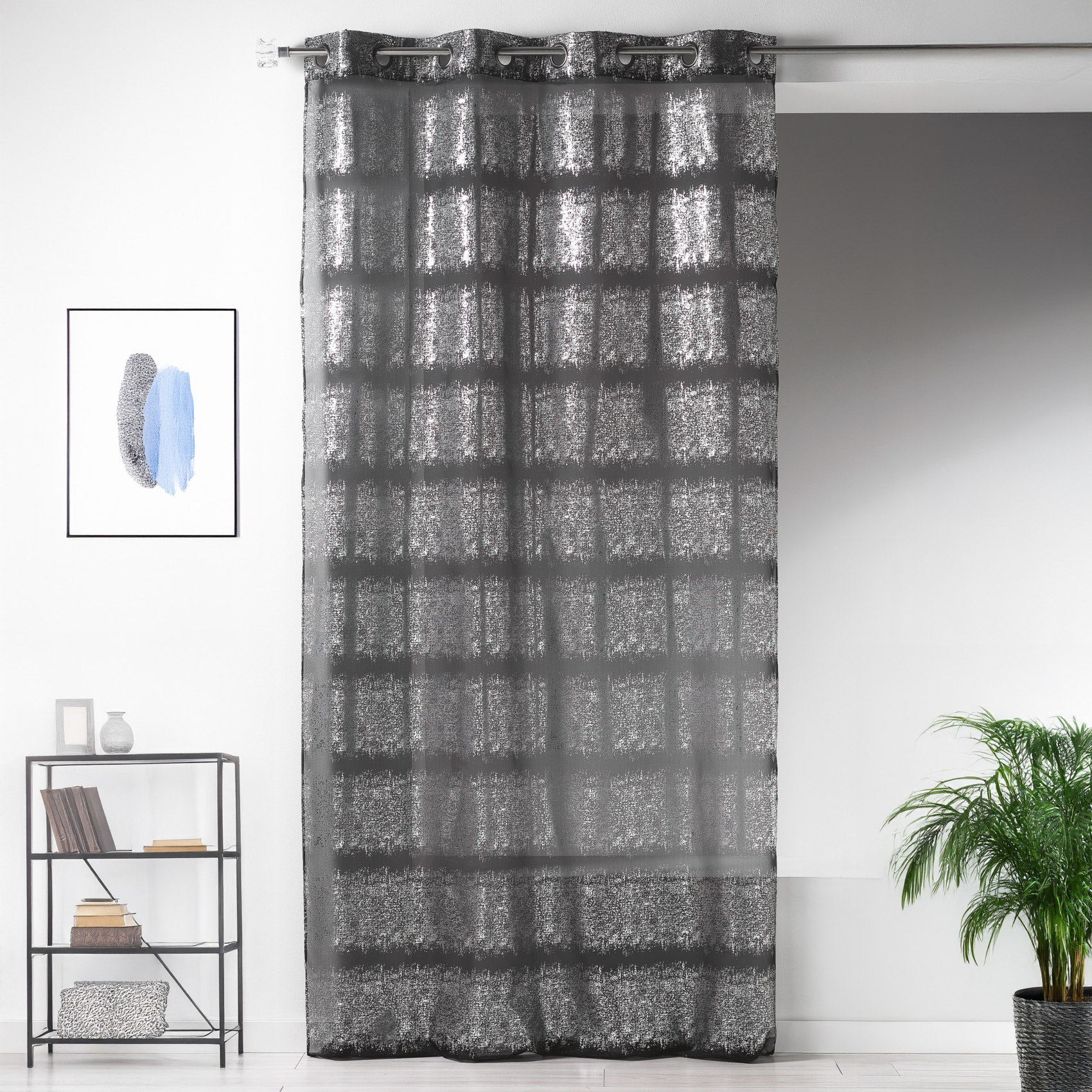 Voilage fantaisie à imprimés argentés