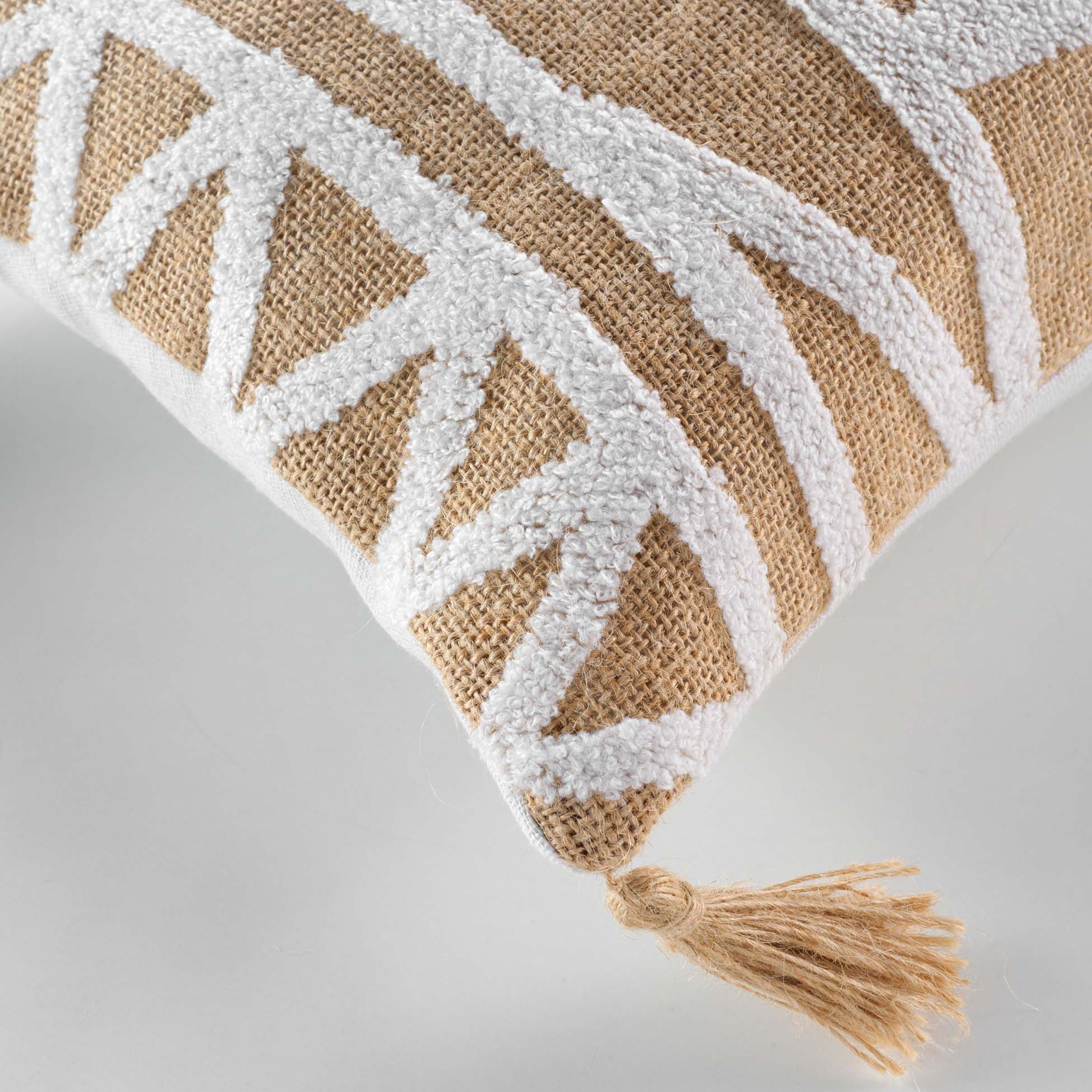 Coussin uni avec jute — vue 3