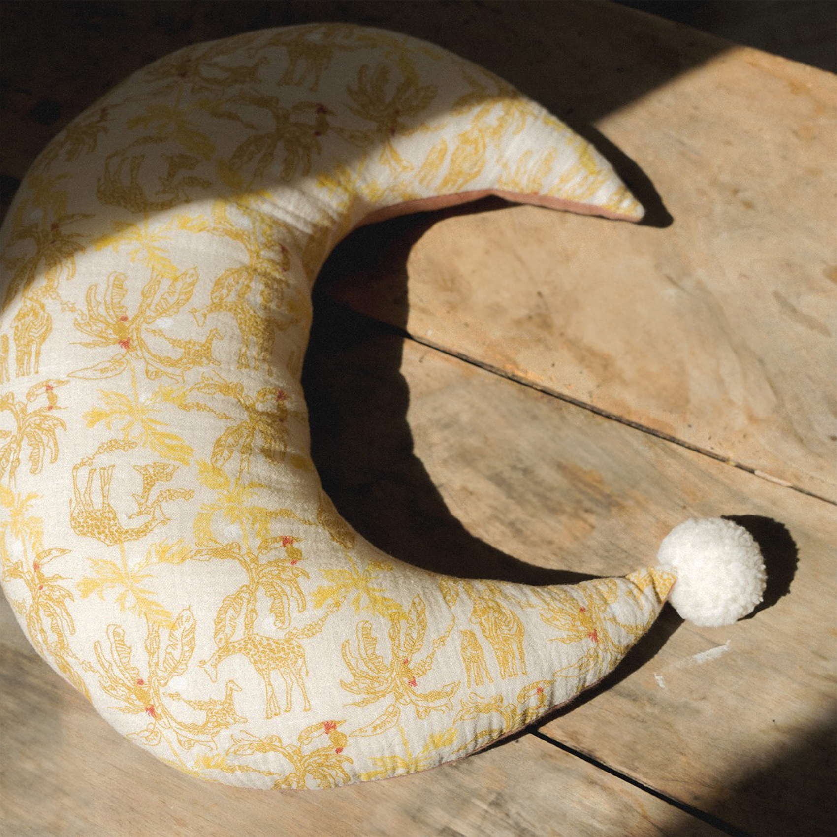Coussin bébé demi lune — vue 3