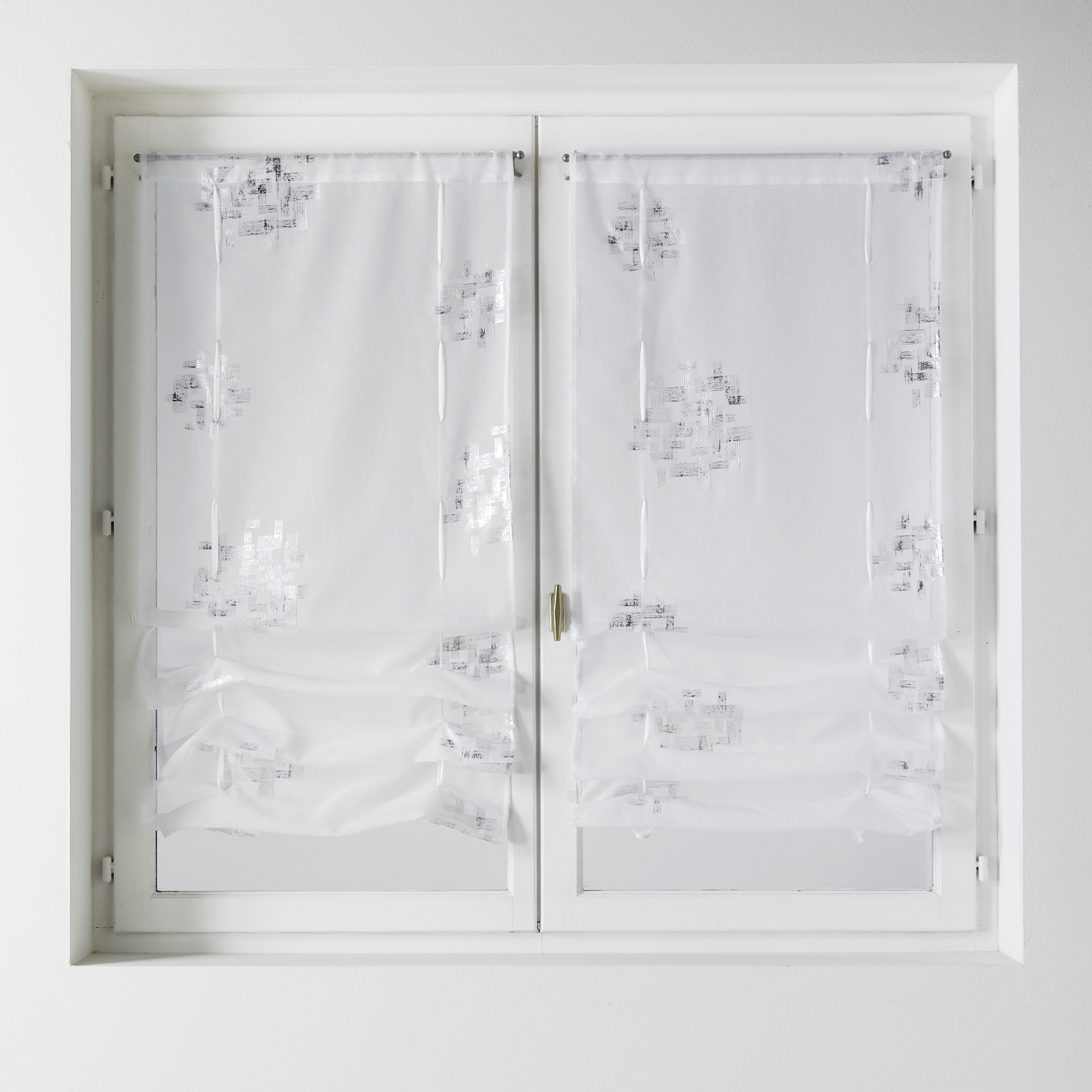 Paire de petits voilages à remonter en étamine imprimée