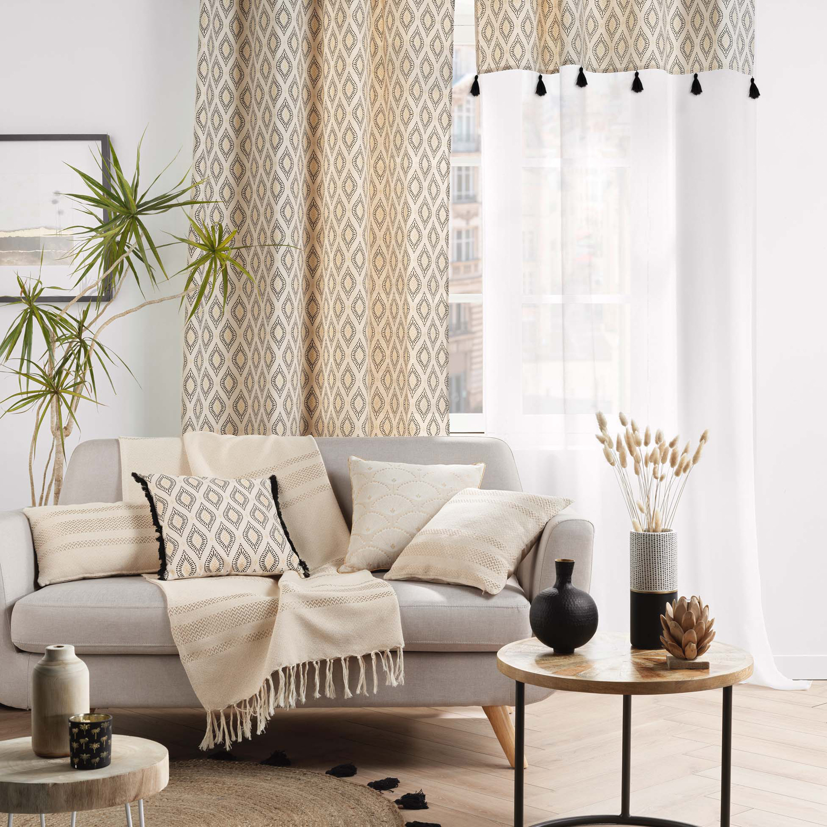 Voilage à top imprimé et pompons — vue 4