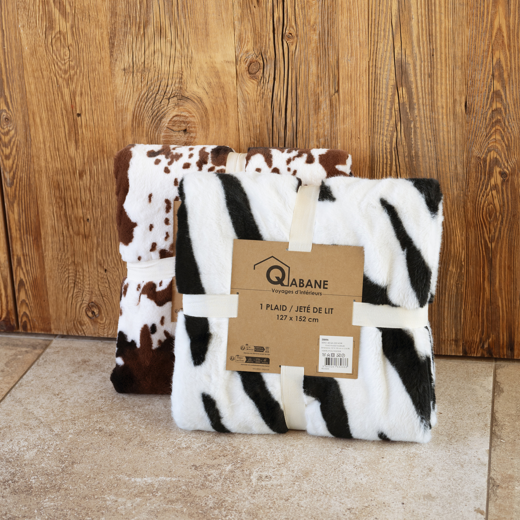 Plaid doux à motif peau de vache avec dos en velours — vue 5