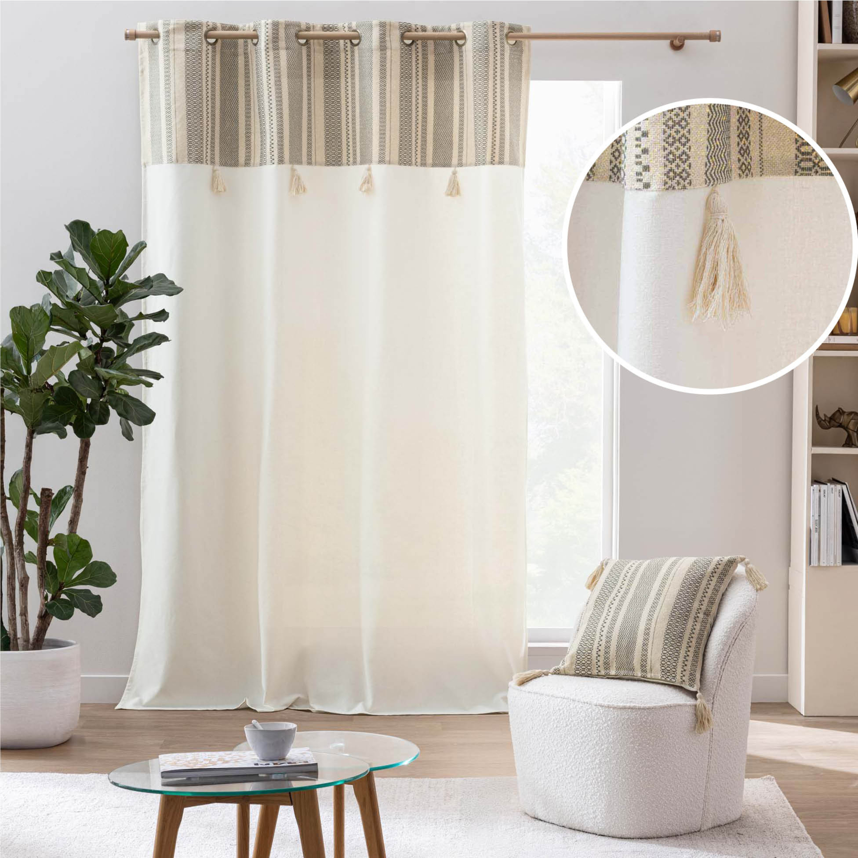 Rideau à œillets polycoton avec top à rayures métallisé et pompons — vue 4