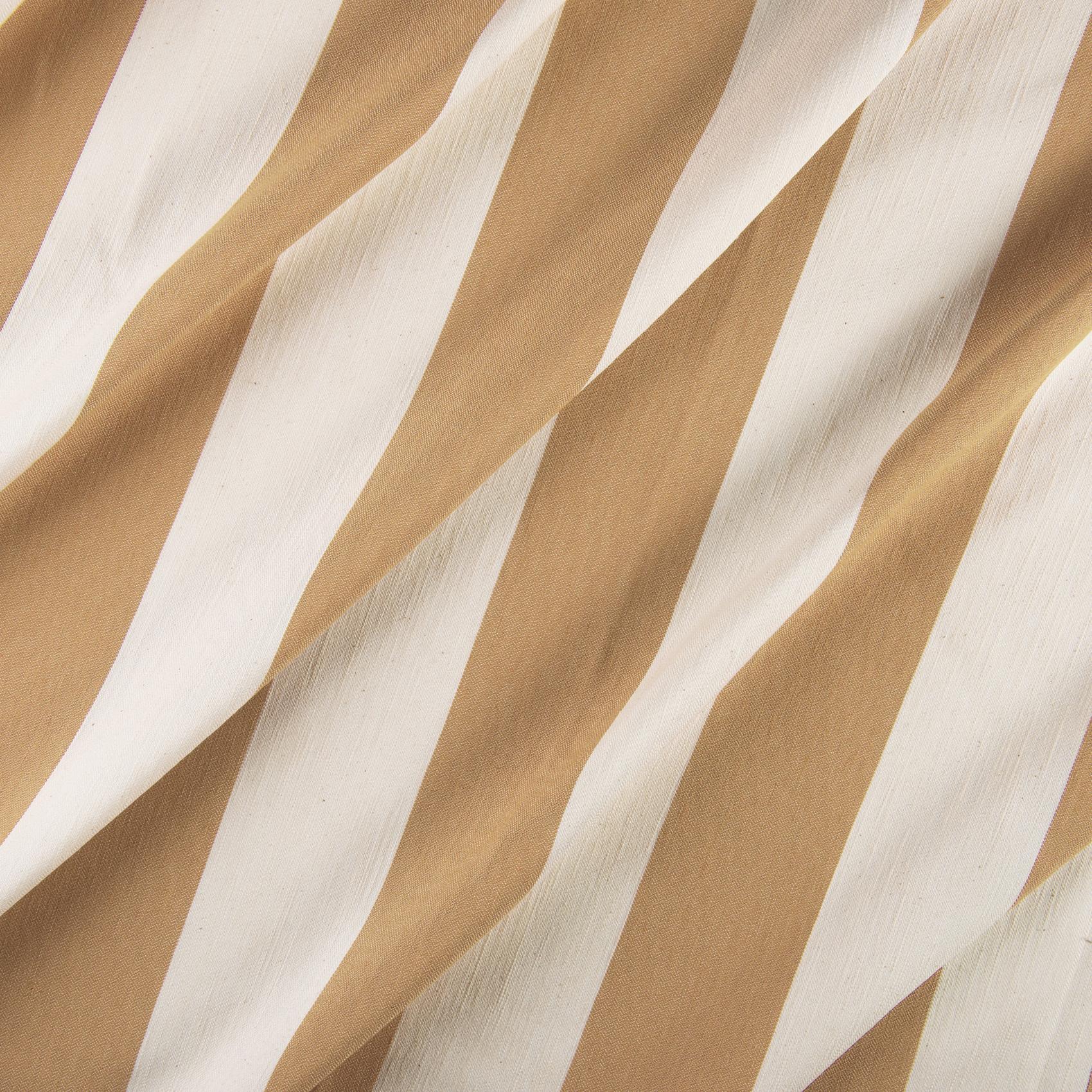 Rideau à rayures verticales en armure satin avec œillets — vue 3