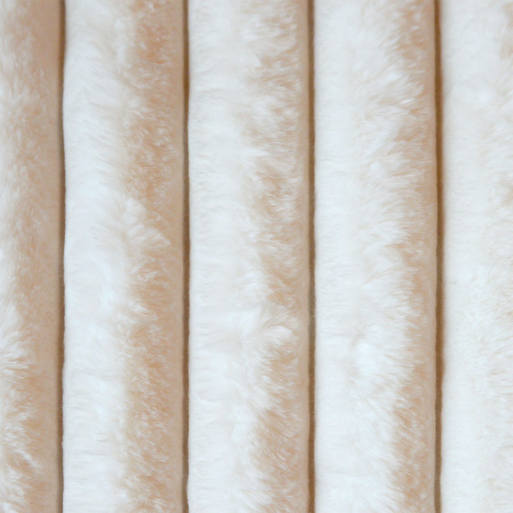 Tissu  côtelé  imitation fourrure — vue 3