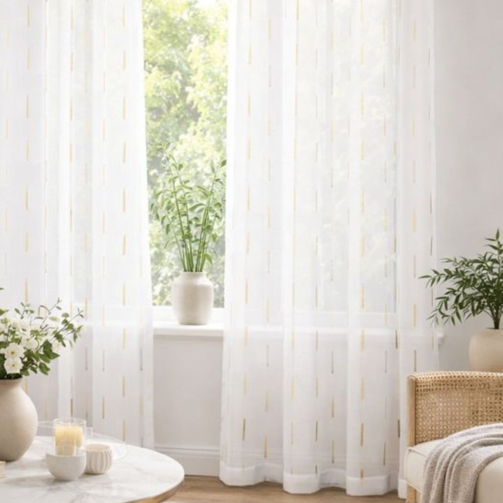 Voilage léger traits brodés — vue 4