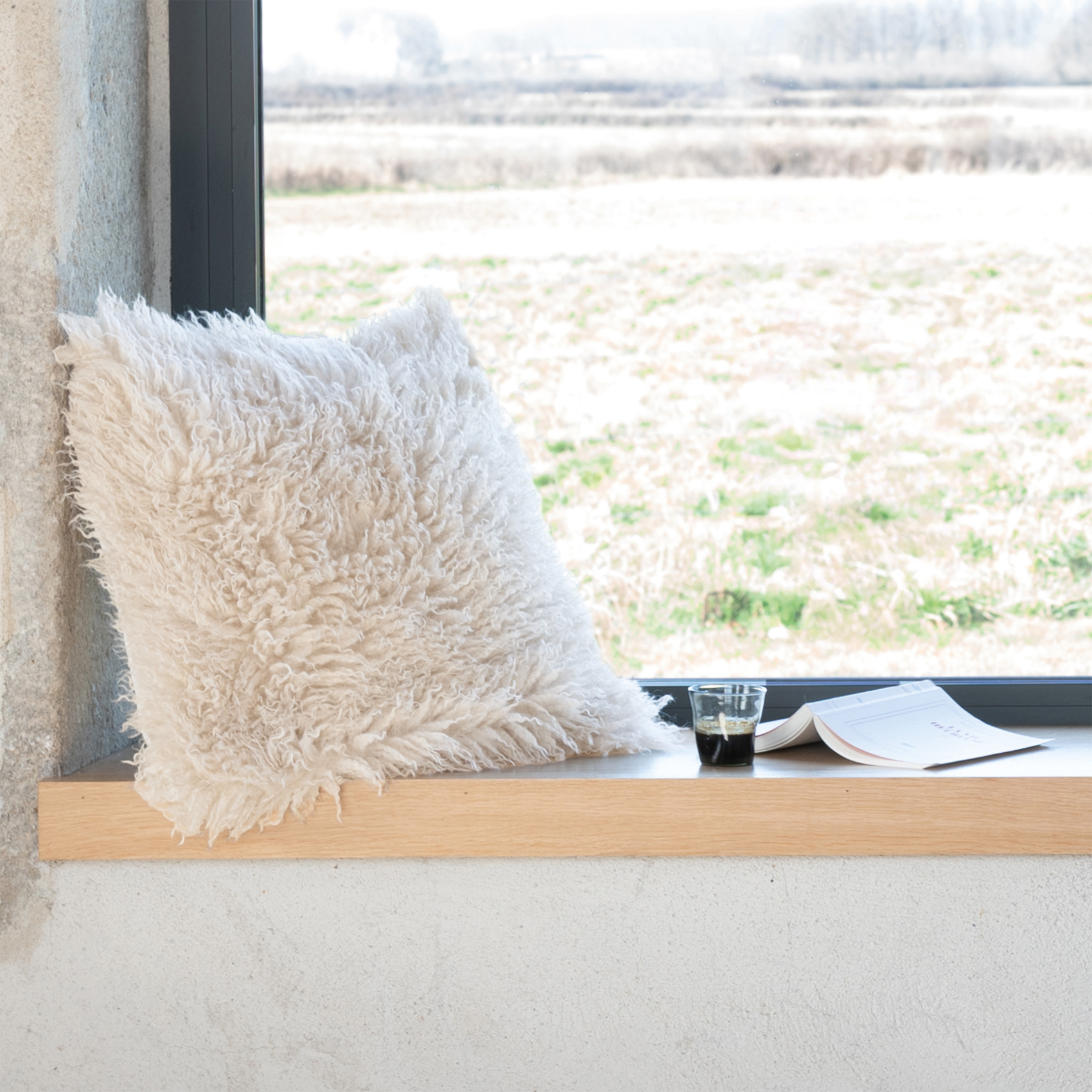 Coussin à poil long ultra doux — vue 4