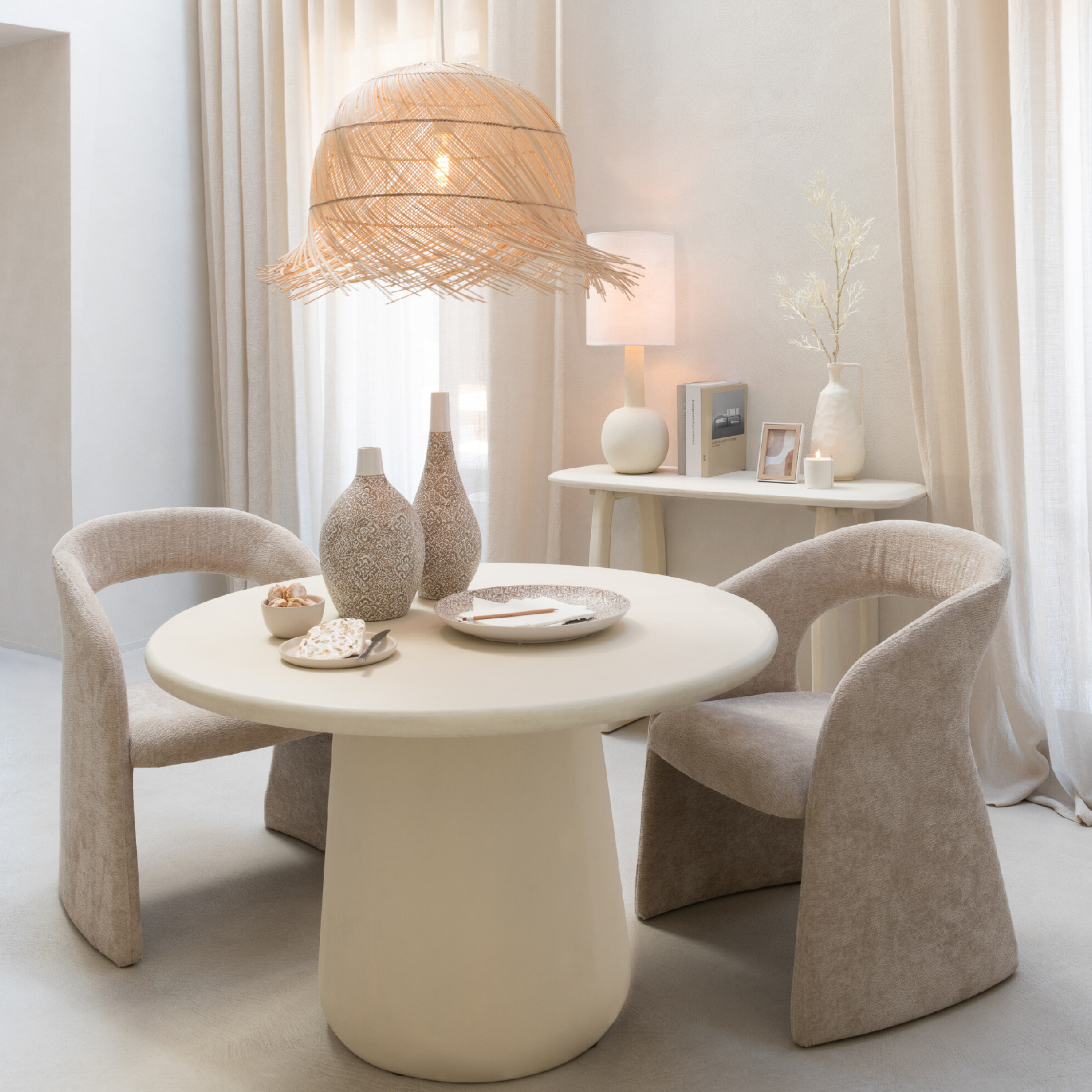 Lampe suspendue ronde en rotin — vue 5