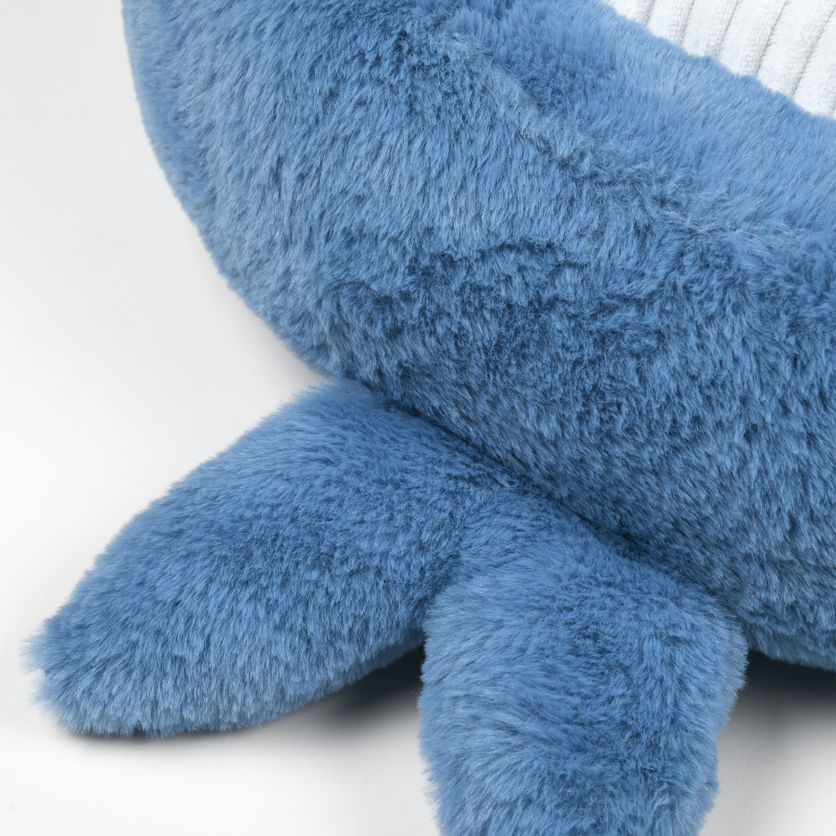 Pouf enfant en forme de requin — vue 3