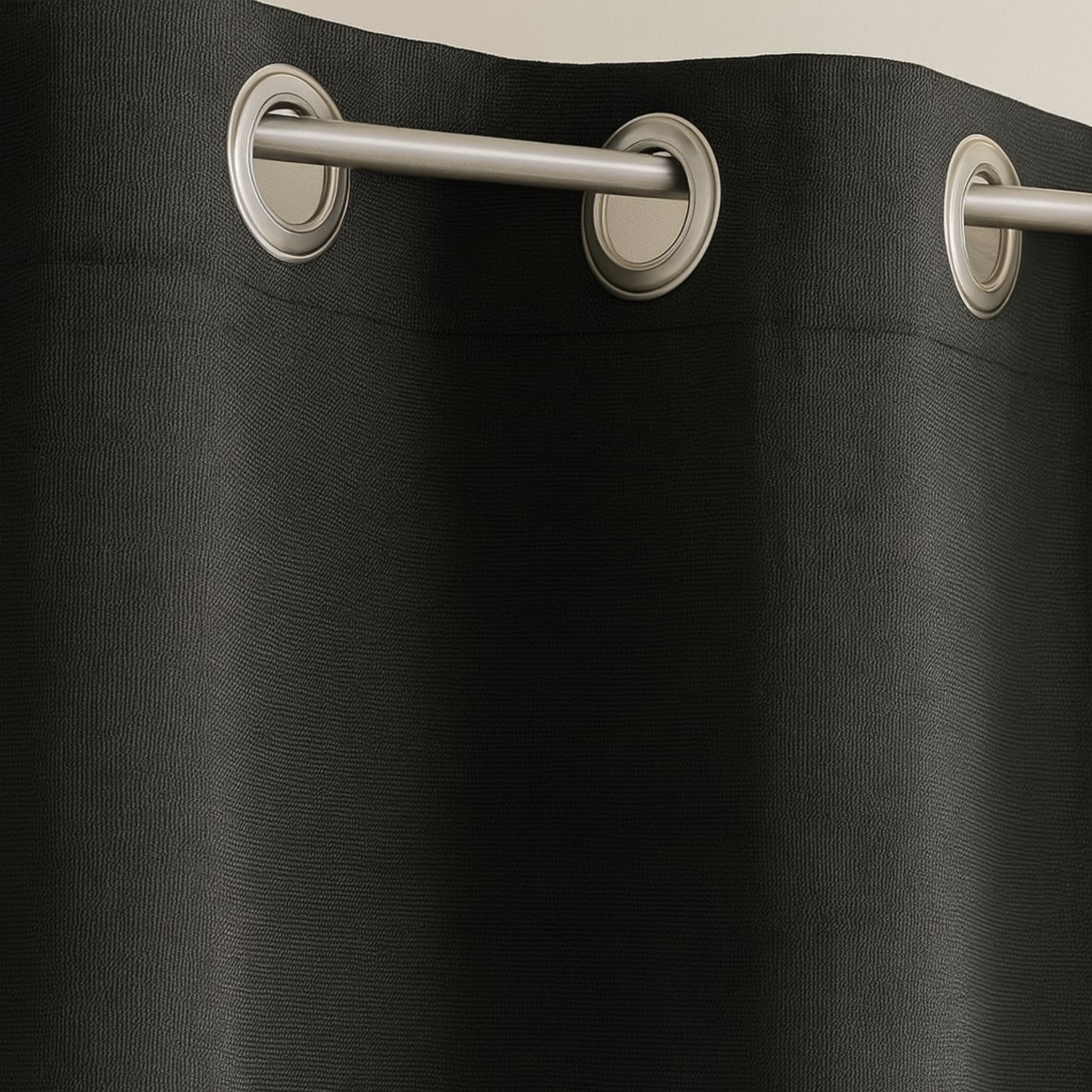 Rideau 100% occultant Ignifugé M1 Noir — vue 4