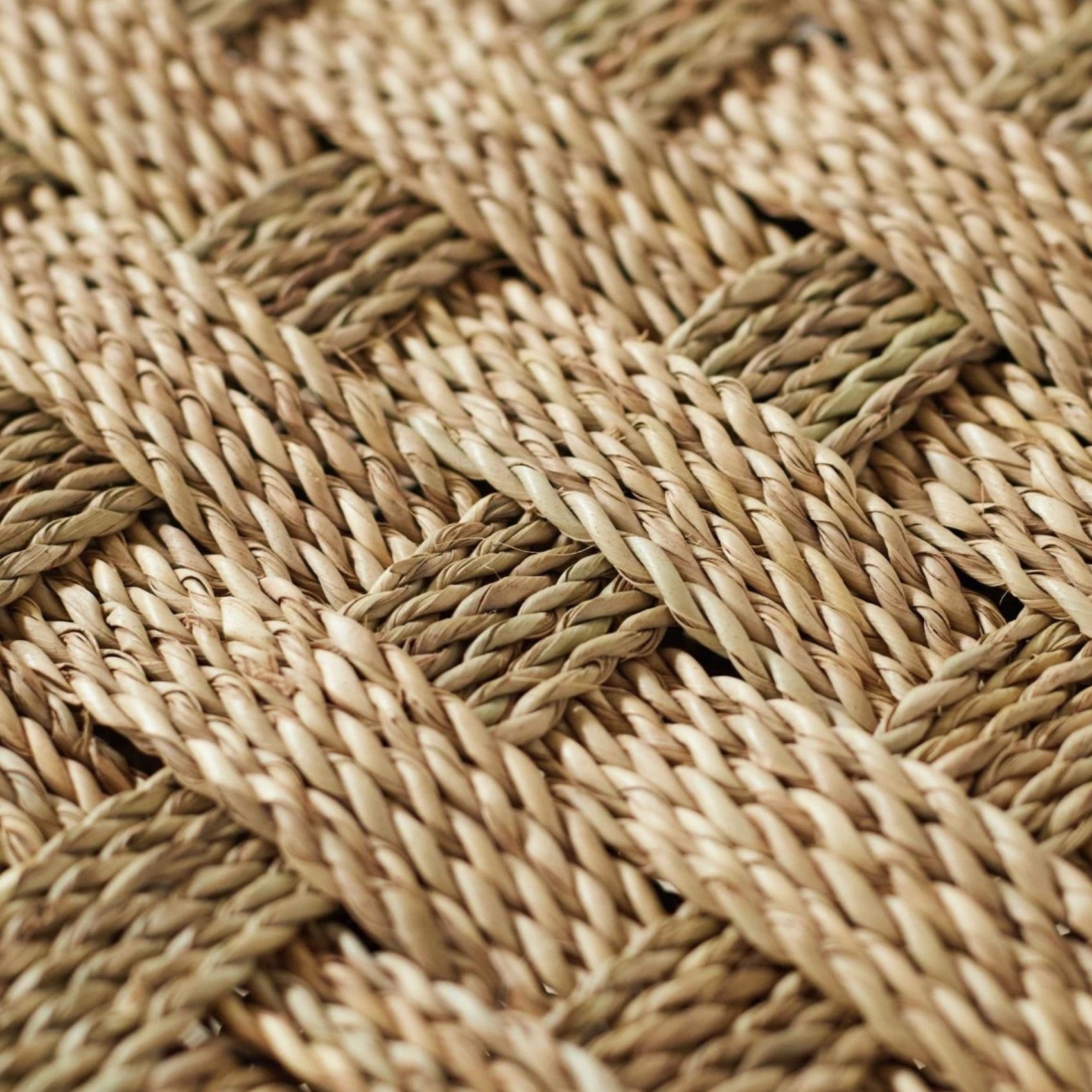 Table de chevet avec étagère — vue 3