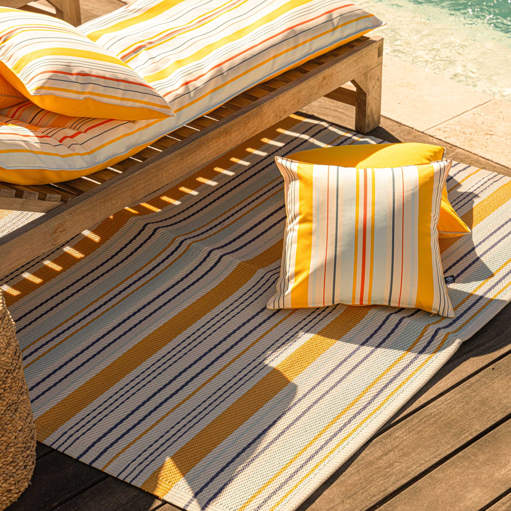 Coussin extérieur rayé — vue 6