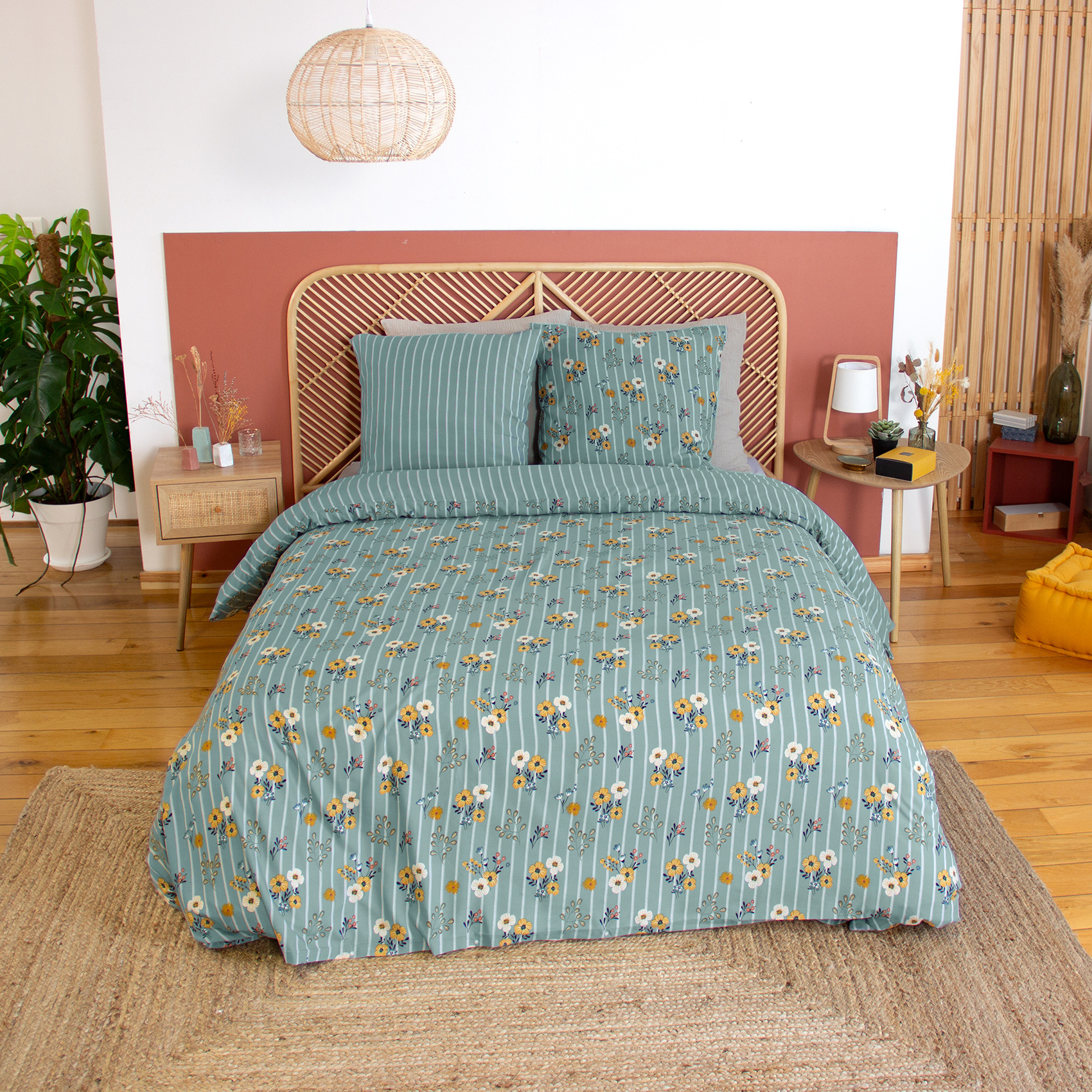 Parure de lit 3 pièces motif bouquets floraux