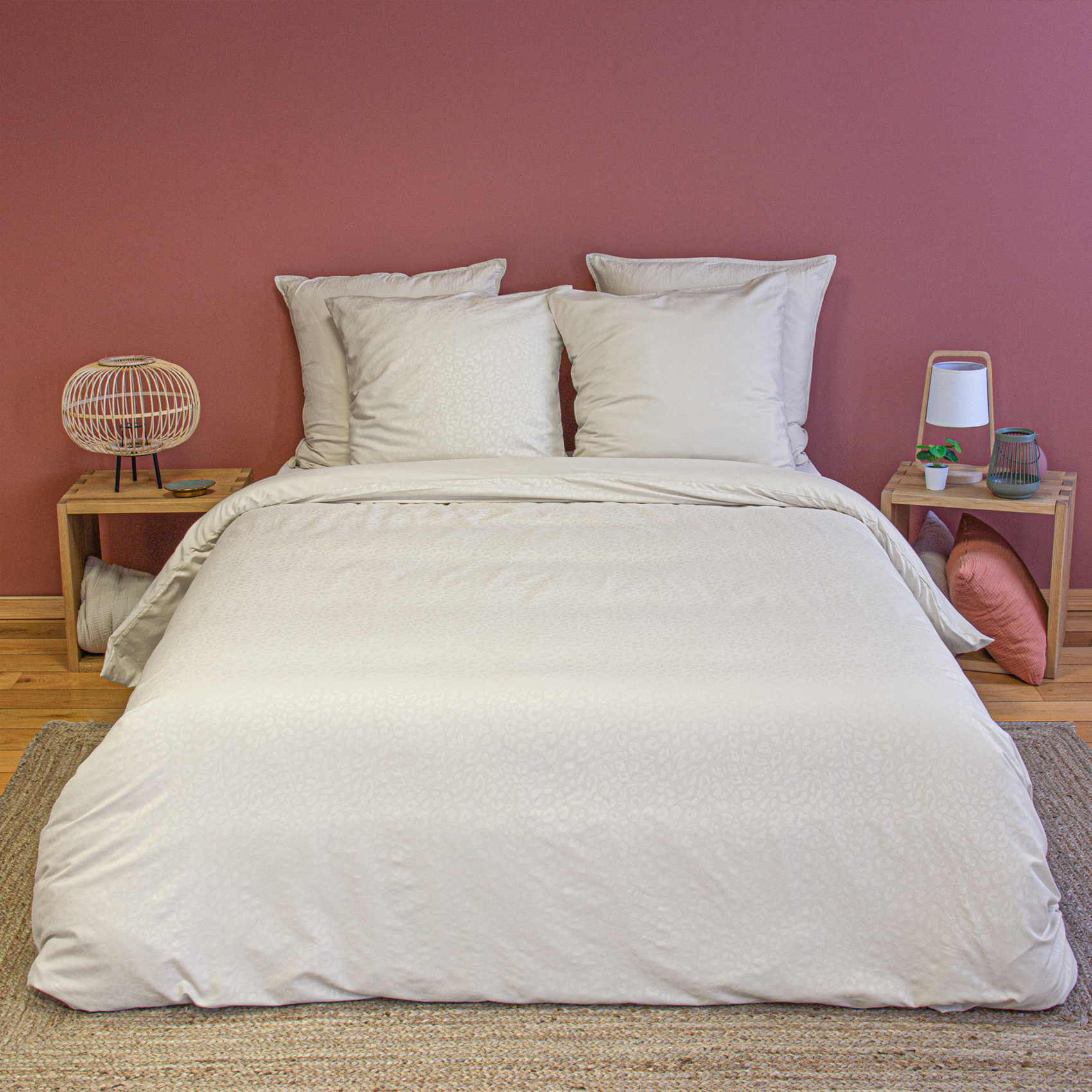 Parure de lit 3 pièces léopard microfibre housse + taies