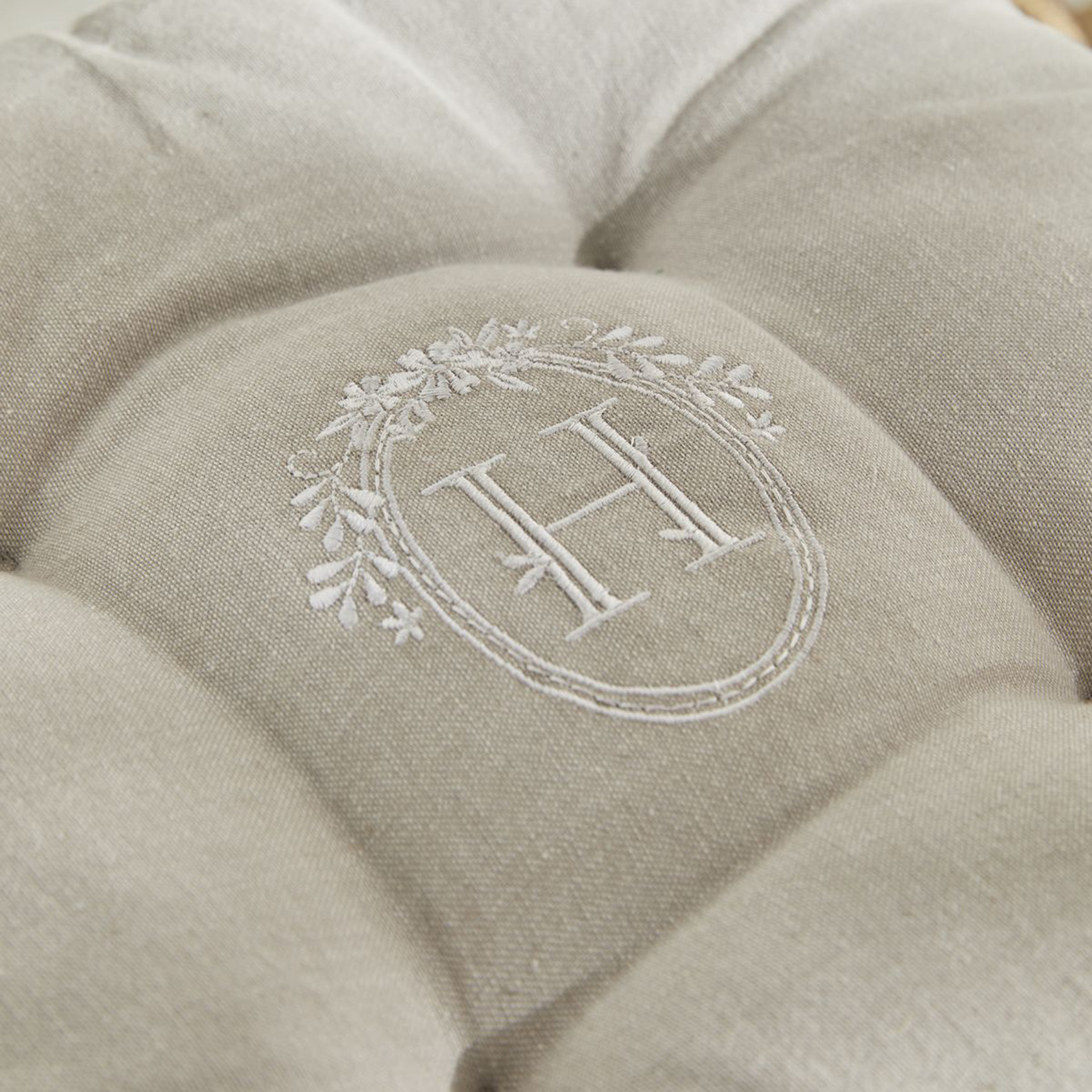 Galette de chaise esprit home avec dentelle — vue 4