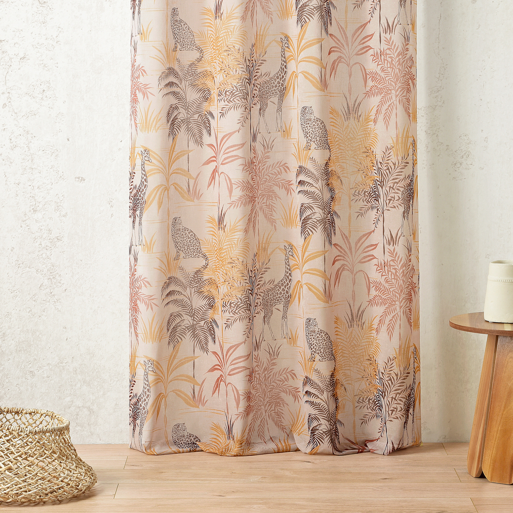 Tissu voilage motif végétal et animal — vue 3