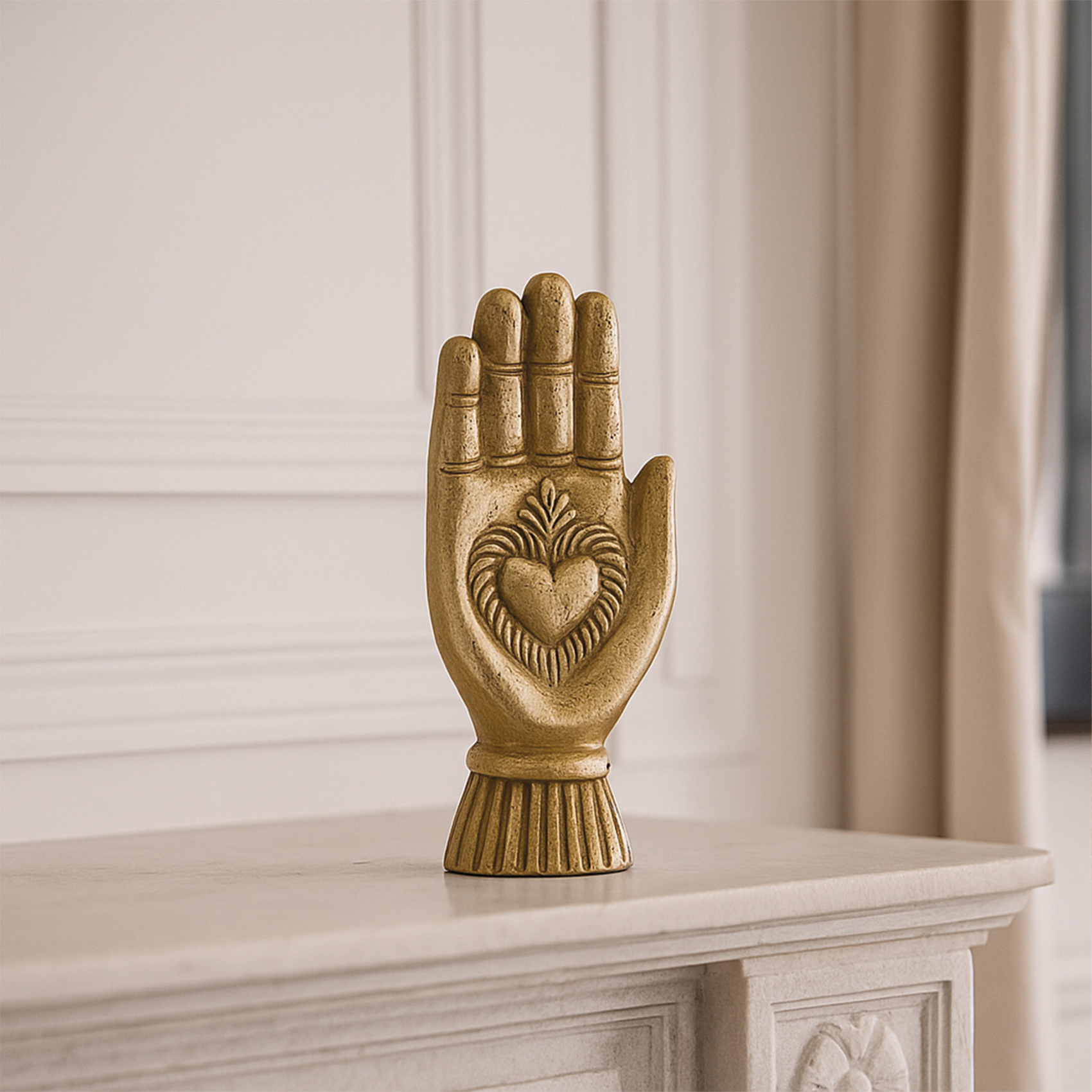 Ex-voto main objet décoratif — vue 4