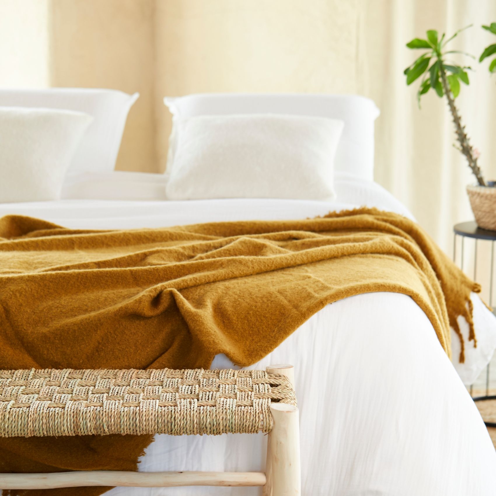 Plaid effet mohair ultra doux — vue 5