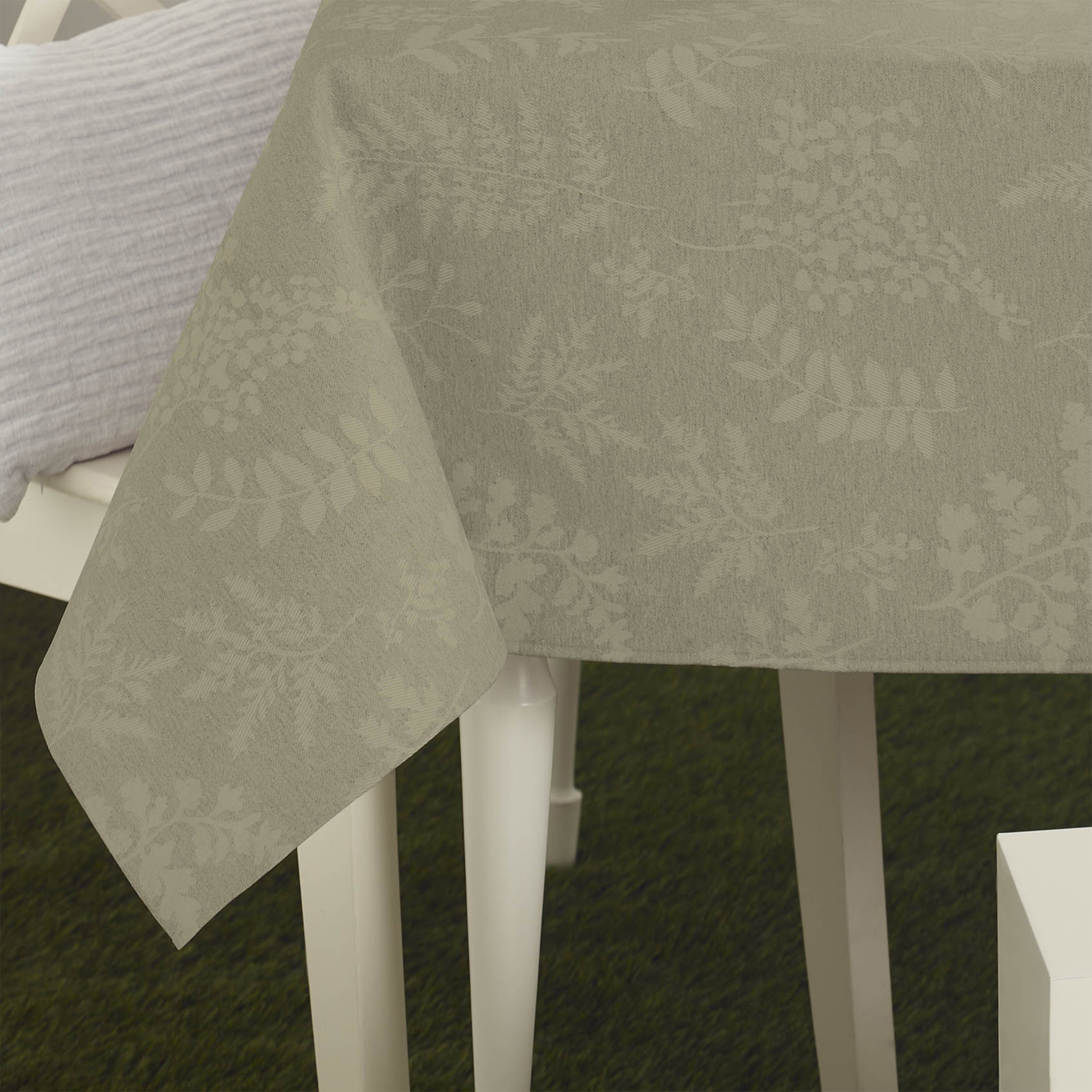 Nappe rectangulaire en polycoton jacquard enduit anti-tache — vue 3