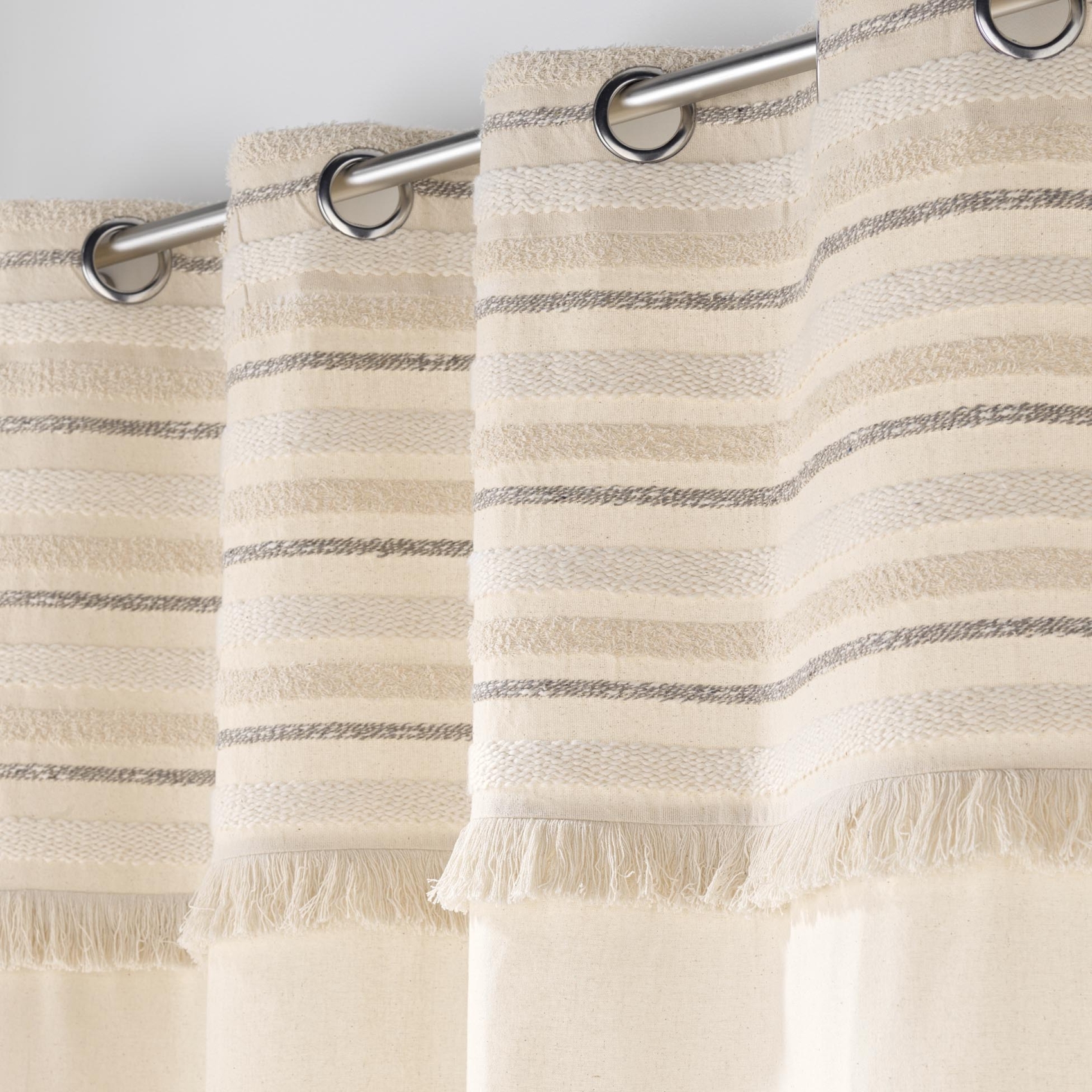 Rideau court à œillets en coton avec top tissé et franges — vue 4