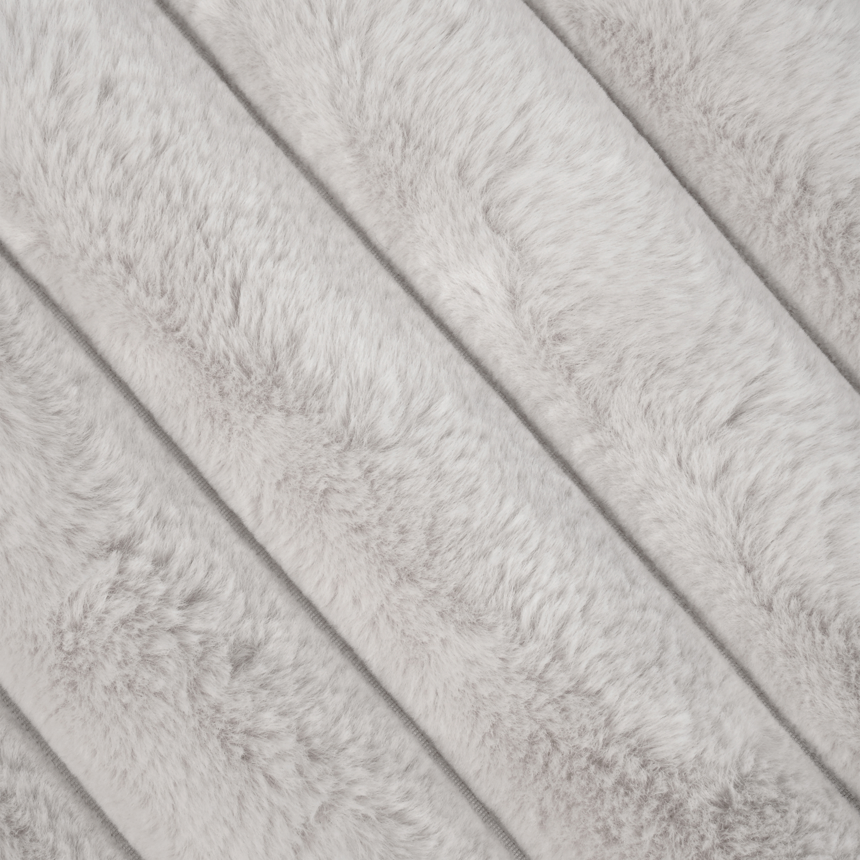 Coussin en imitation fourrure ultra douce à bandes — vue 5