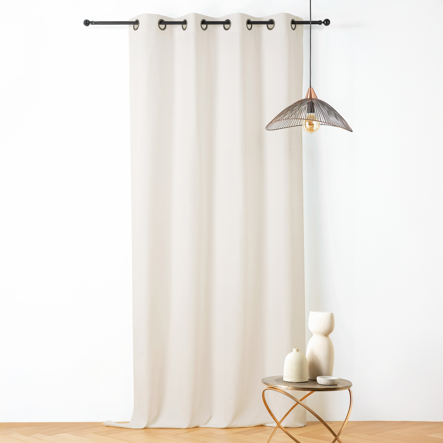 Voilage en polylin effet naturel à oeillets