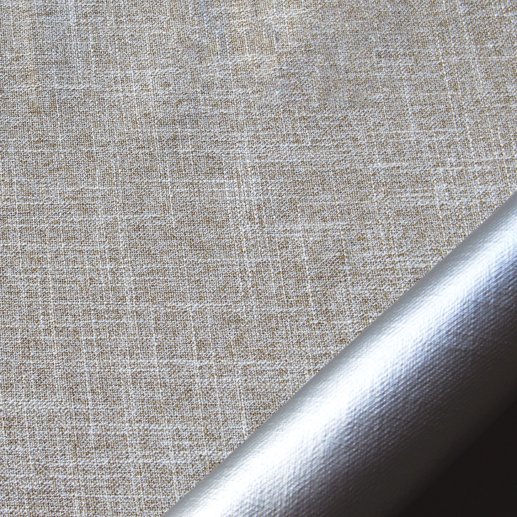 Tissu occultant et isolant thermique métallisé — vue 4