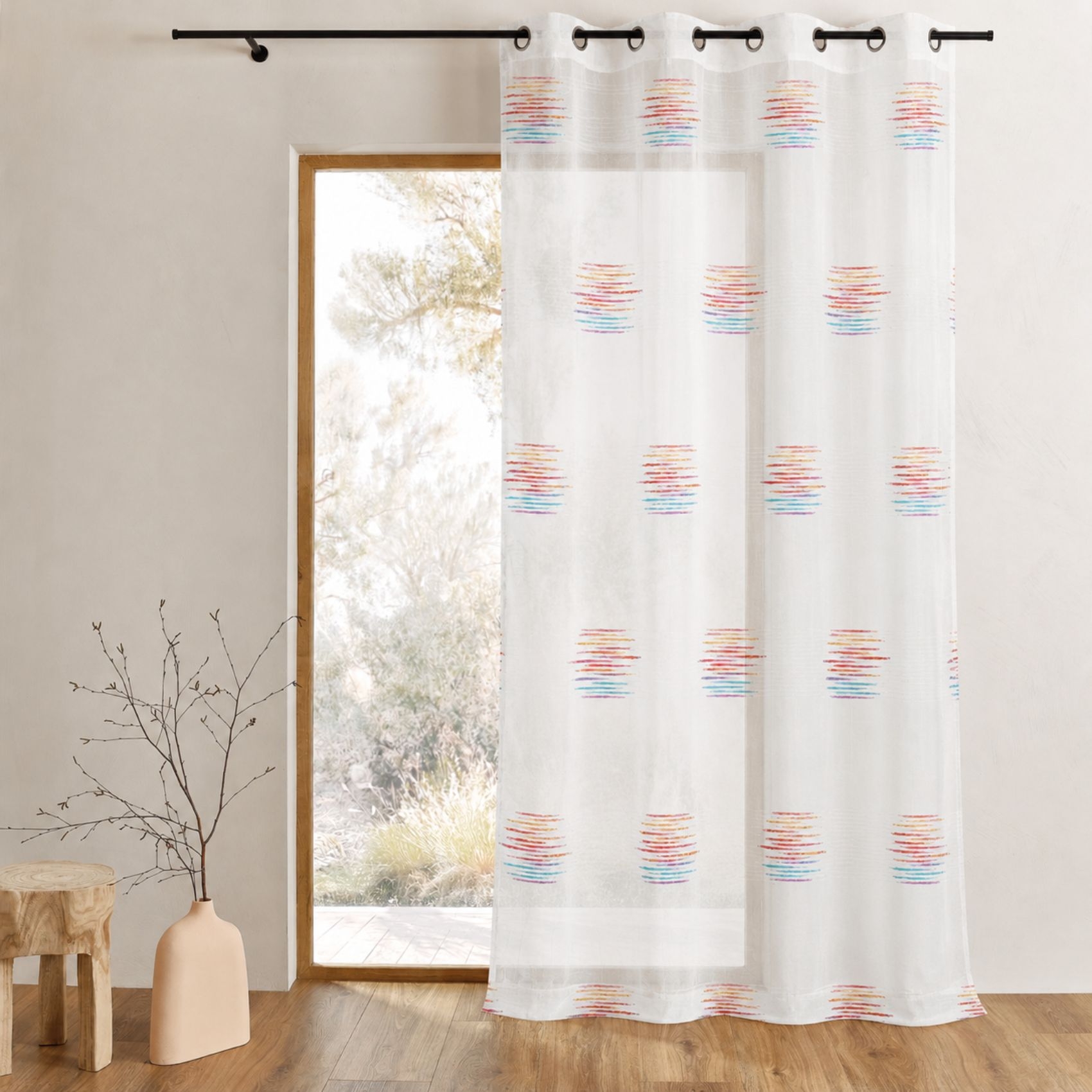 Voilage jacquard à motifs graphiques