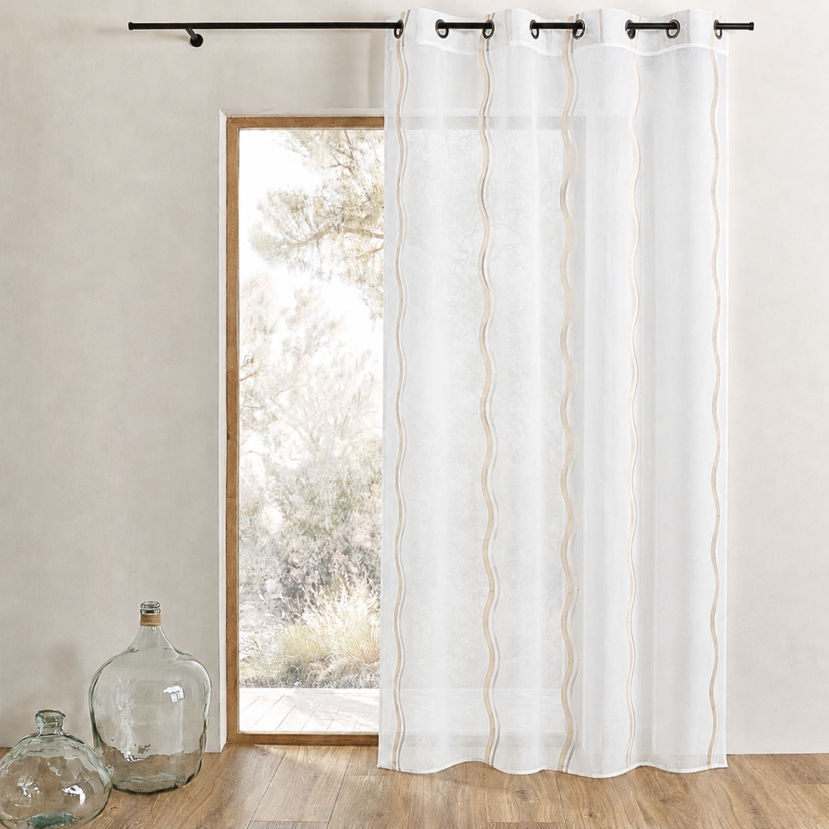 Voilage jacquard à rayures verticales ondulées — vue 5
