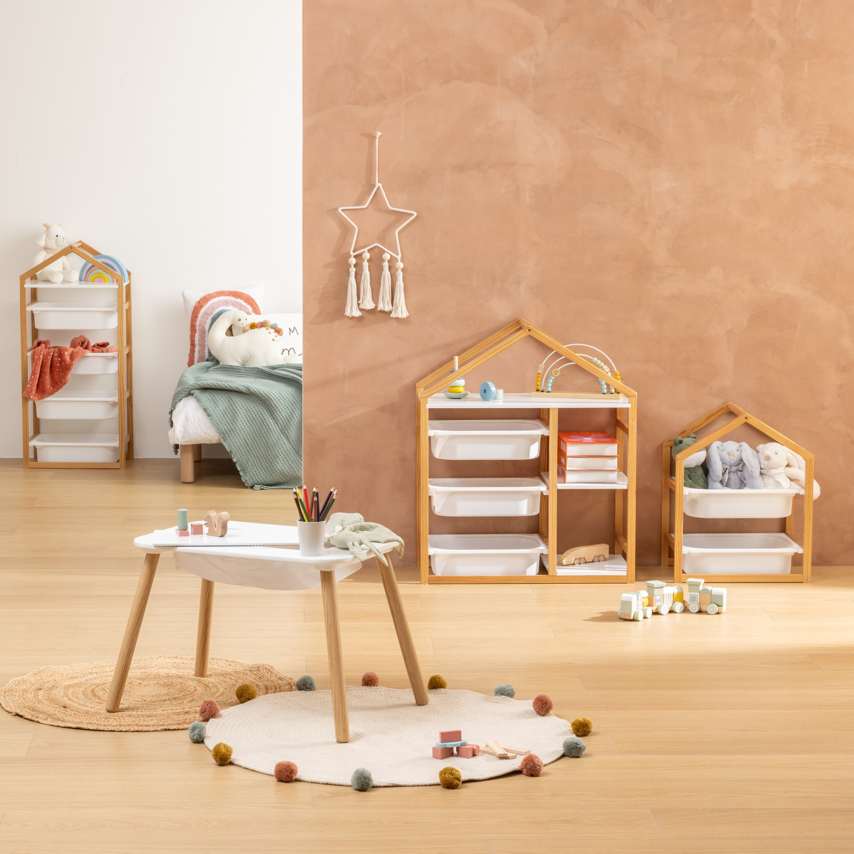 Bibliothèque enfant en forme de maison avec 3 bacs de rangement — vue 5