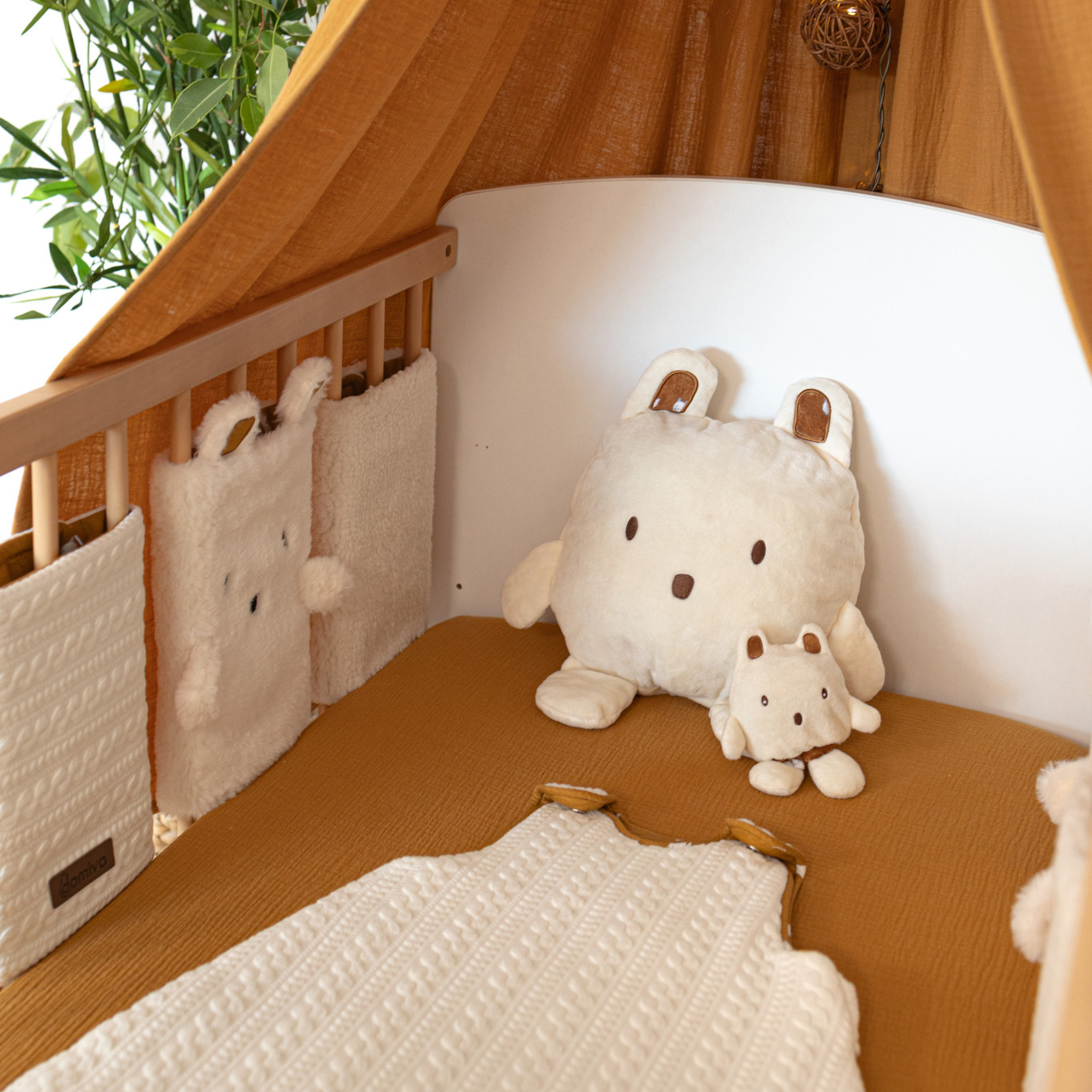 Tour de lit modulable bébé rembourré — vue 4