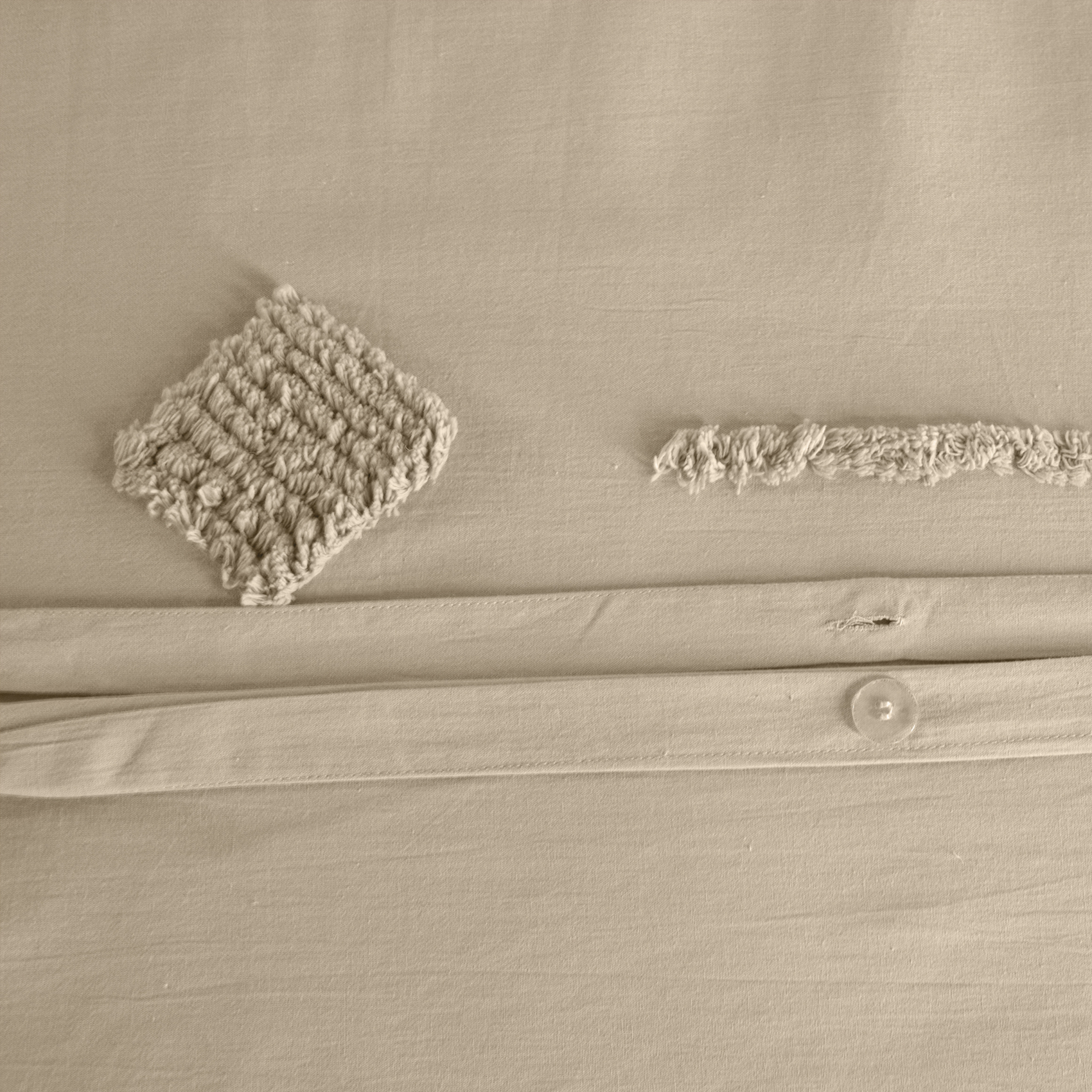 Parure de lit coton lavé tuftée géométrique — vue 3