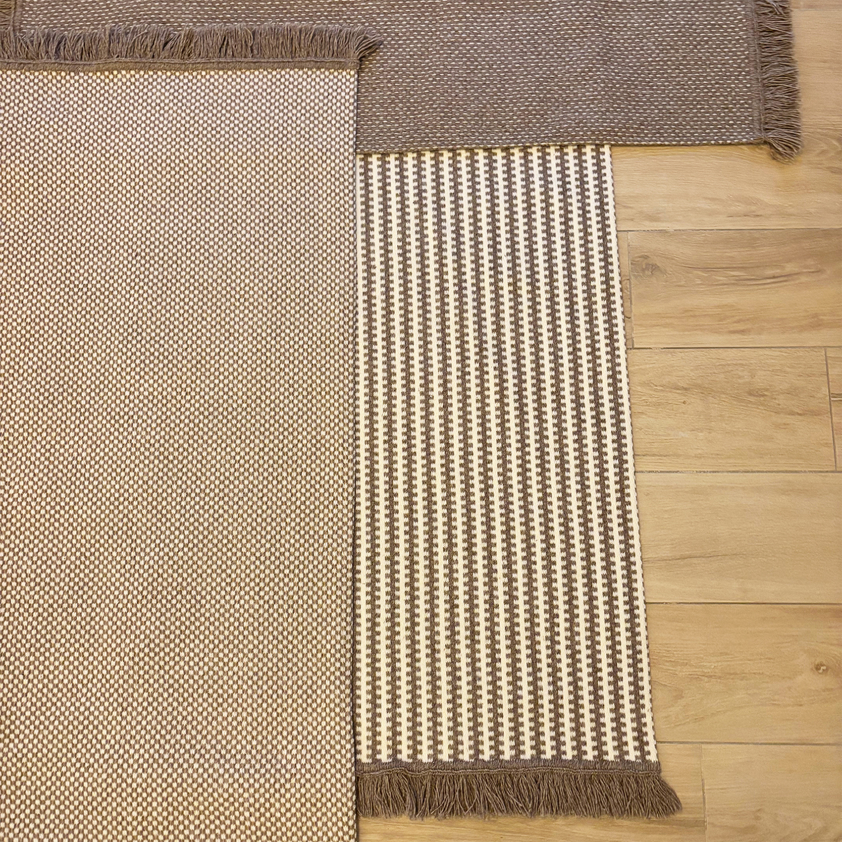 Tapis en laine et coton à motif rayé graphique — vue 4