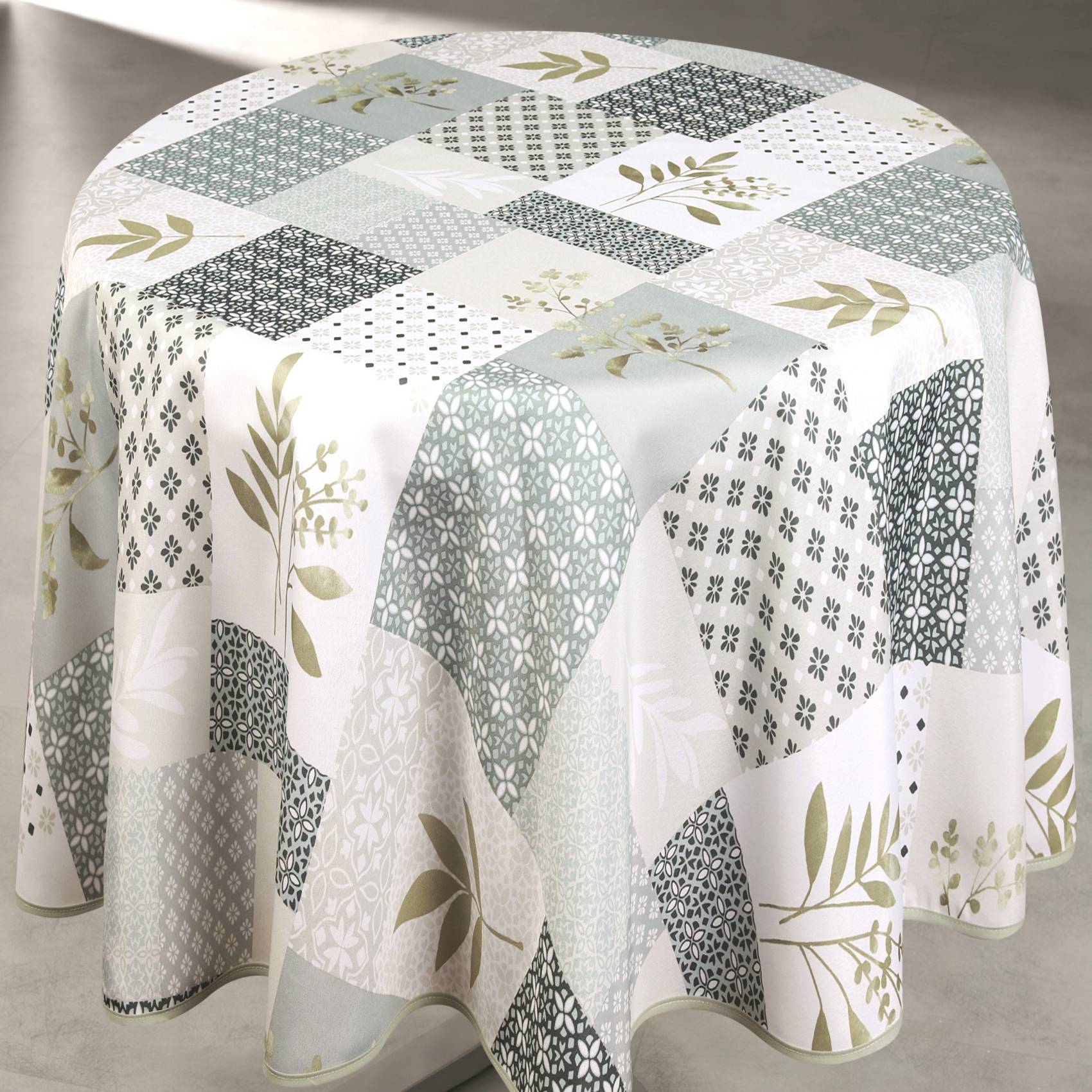 Nappe ronde anti taches motifs fleurs et végétaux — vue 3
