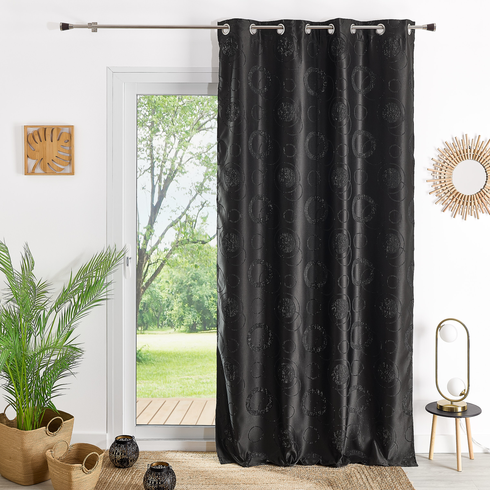 Rideau ameublement gros ronds et fils argentés — vue 3