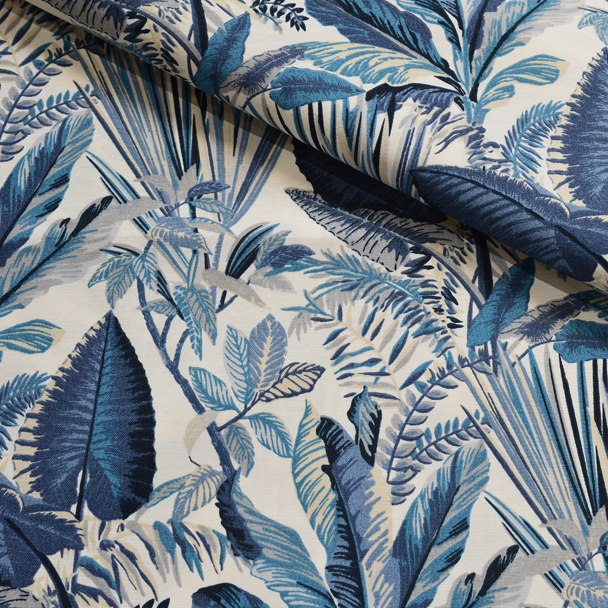 Tissu imprimé esprit floral — vue 3