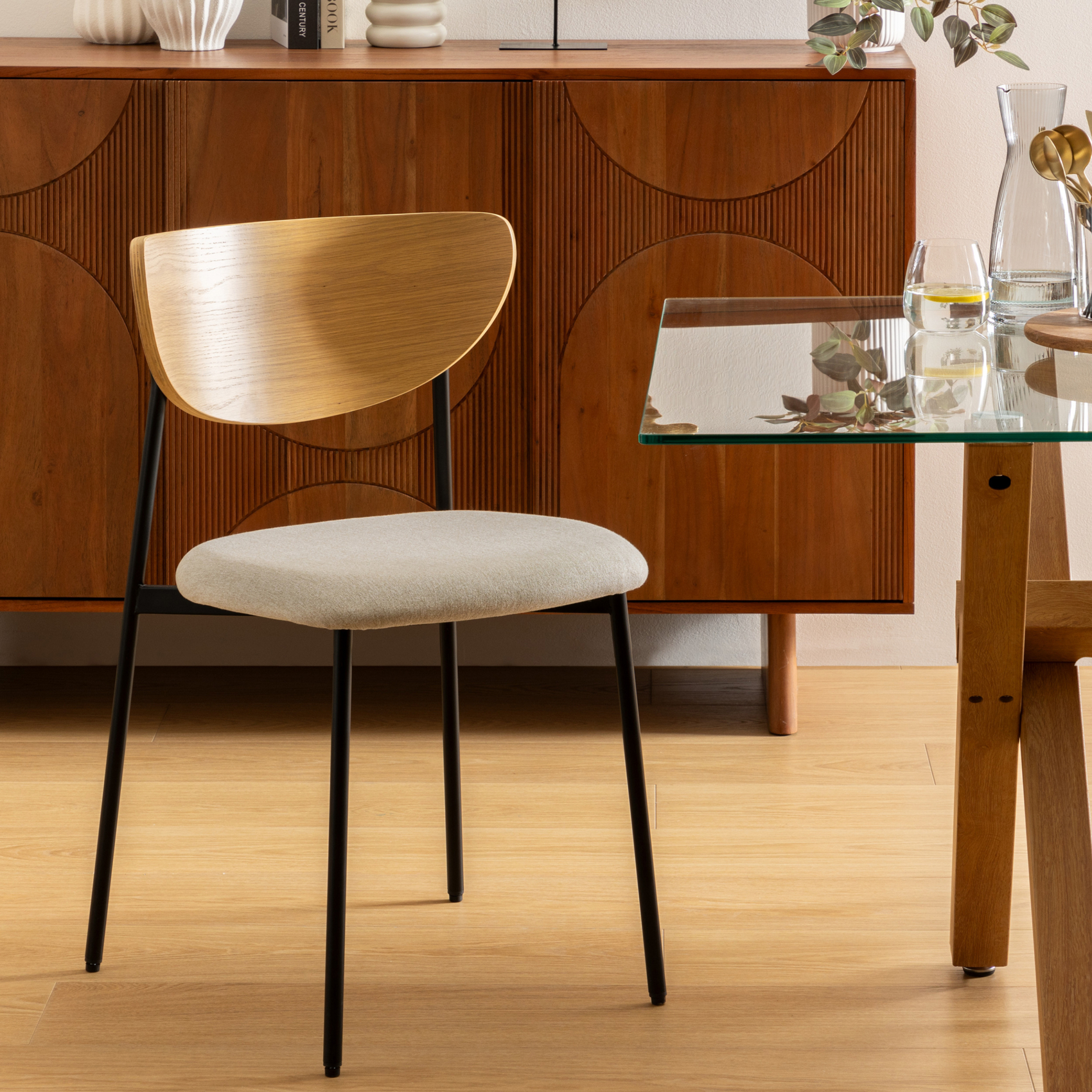 Chaise avec dossier bois et pieds métal — vue 5