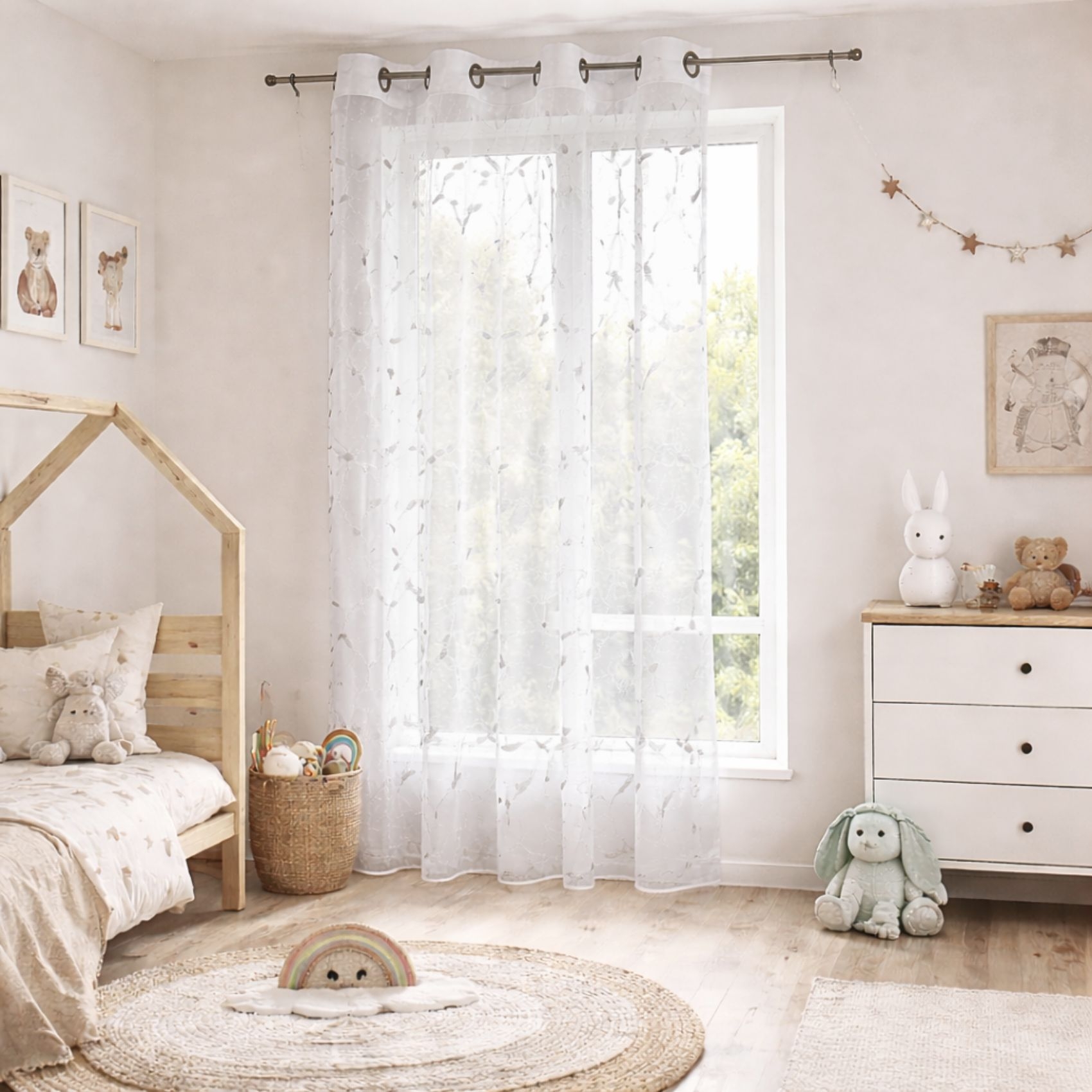 Voilage enfant motifs feuilles volantes